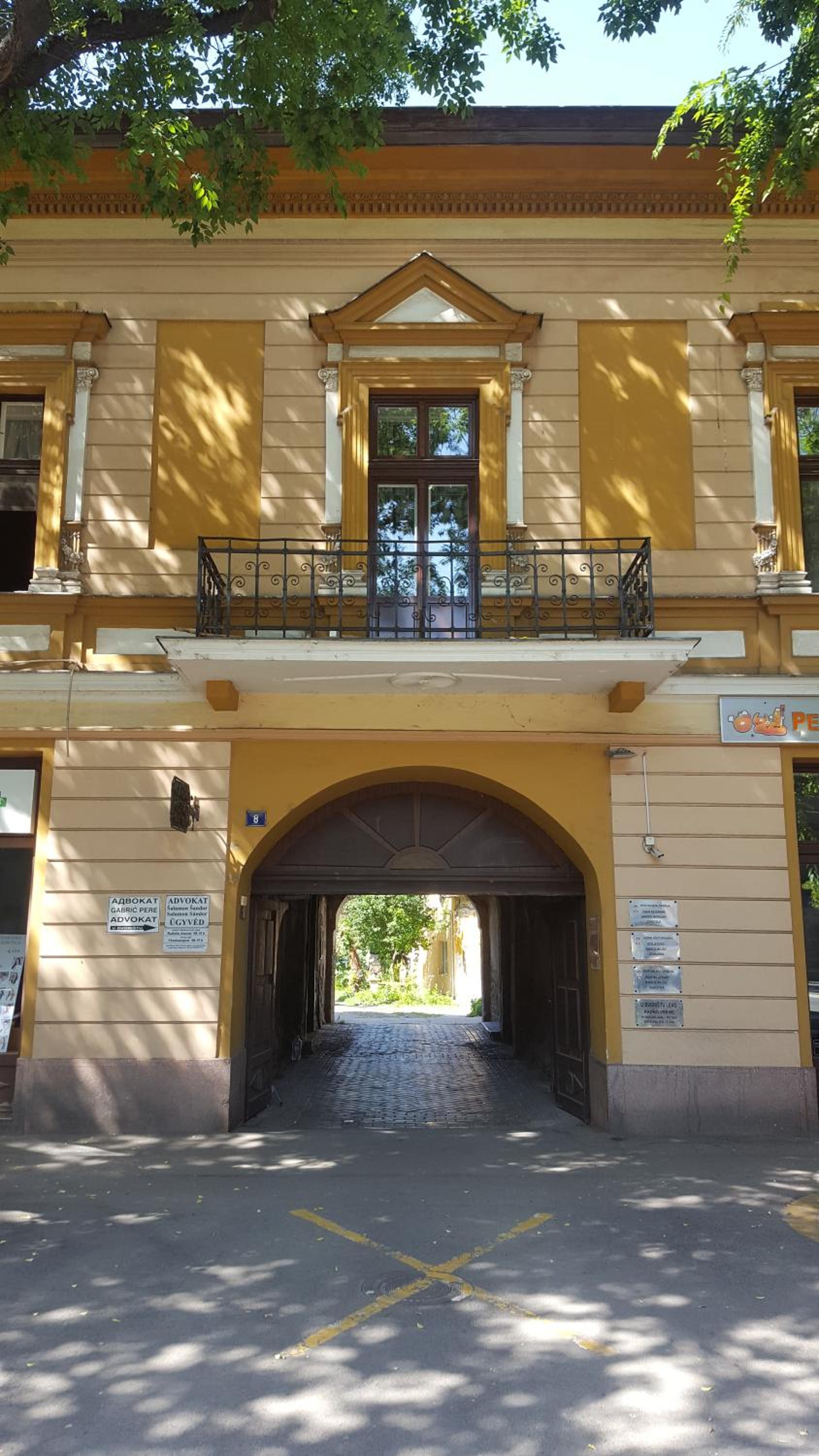 Photo 23