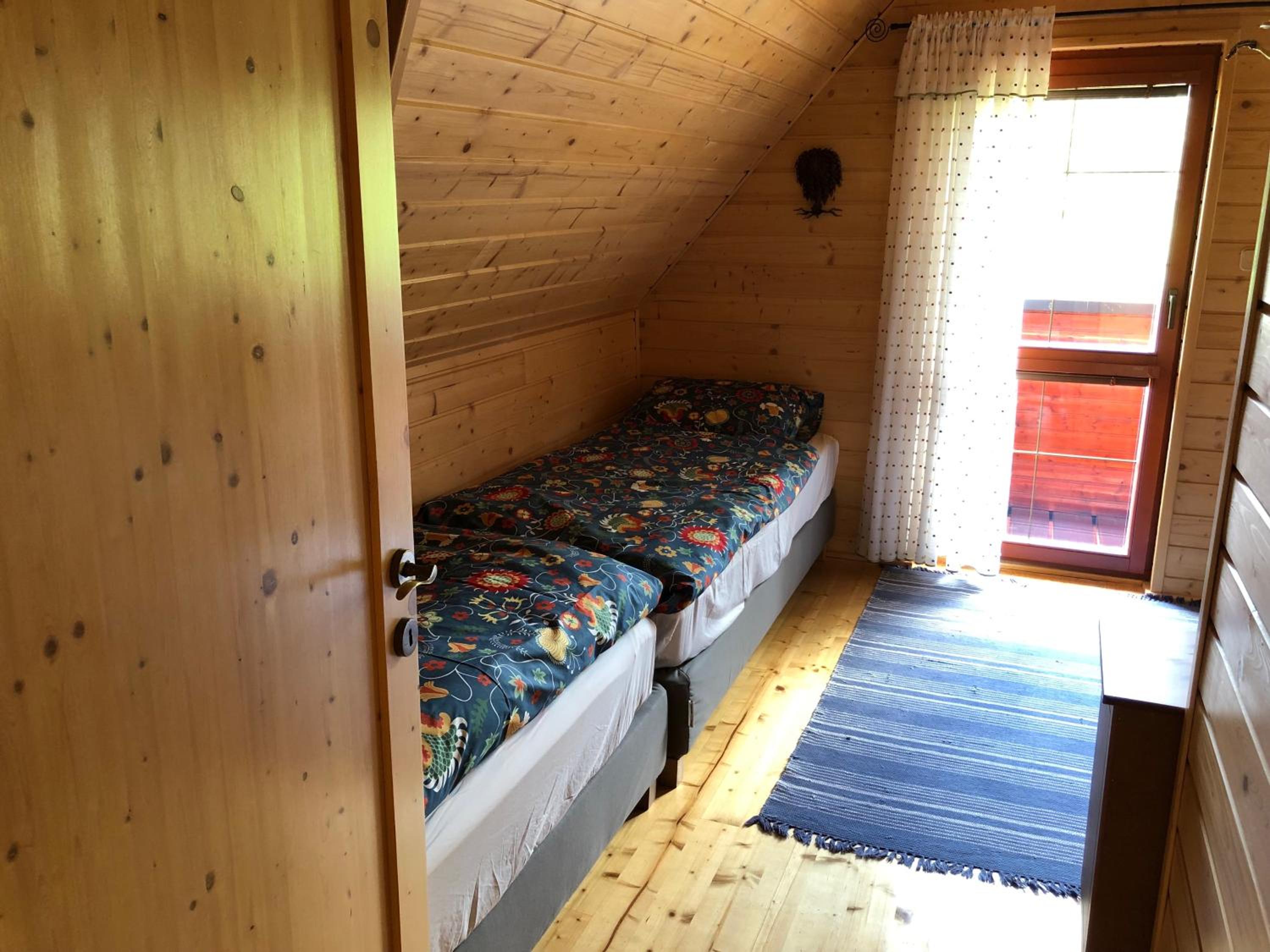 Photo 7