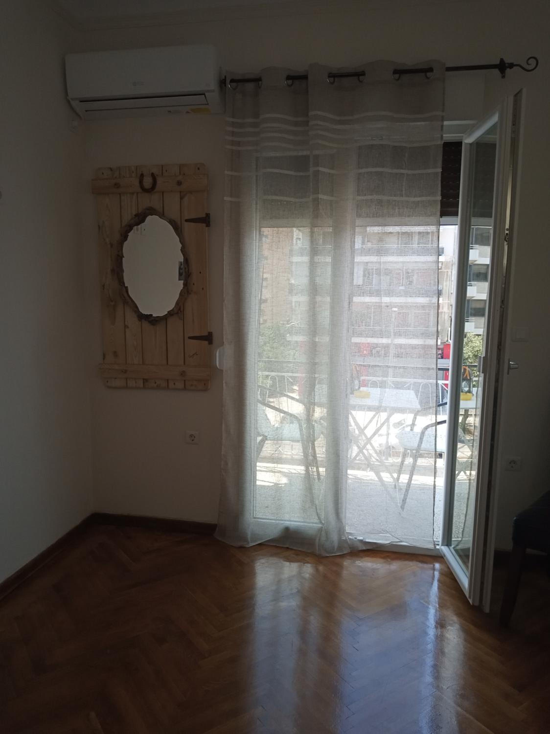 Afrodite's apartment (close to Athens city center)