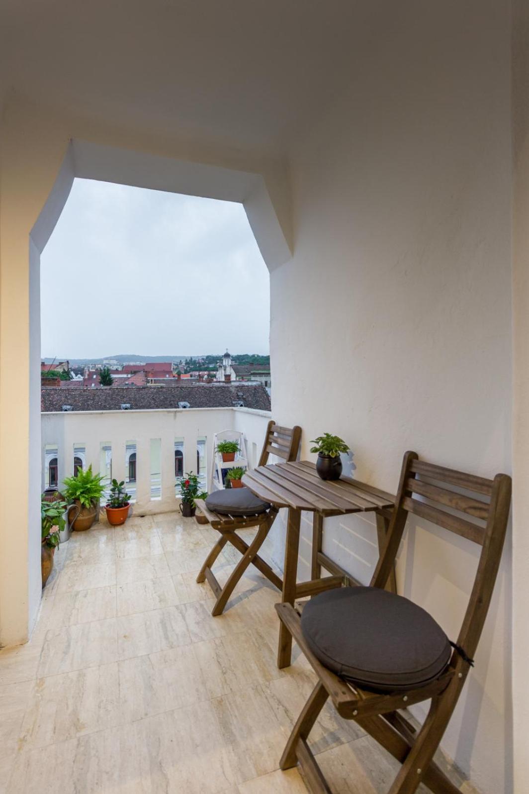 Nomad view 2