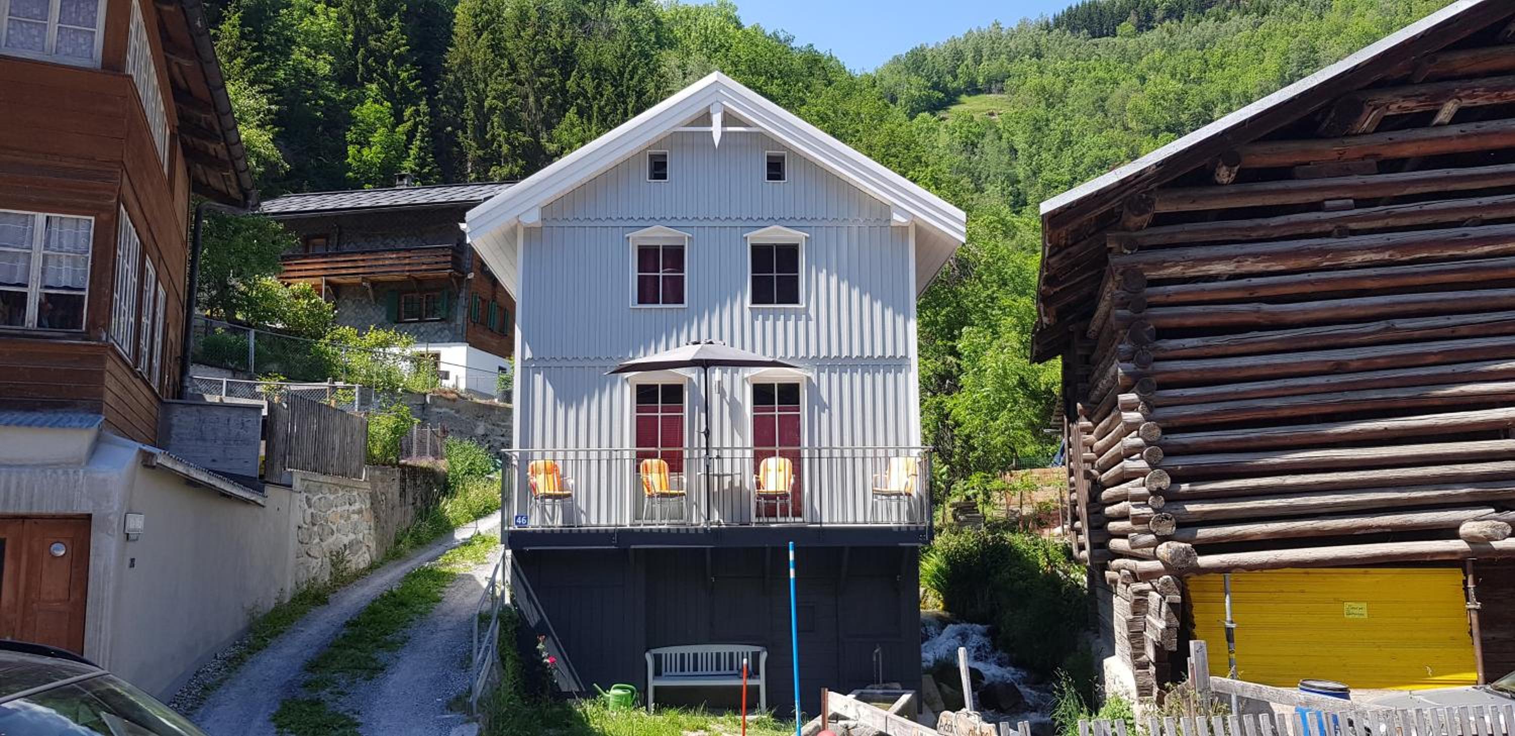 Casa Cuschina - mit Sauna in der schönen Surselva