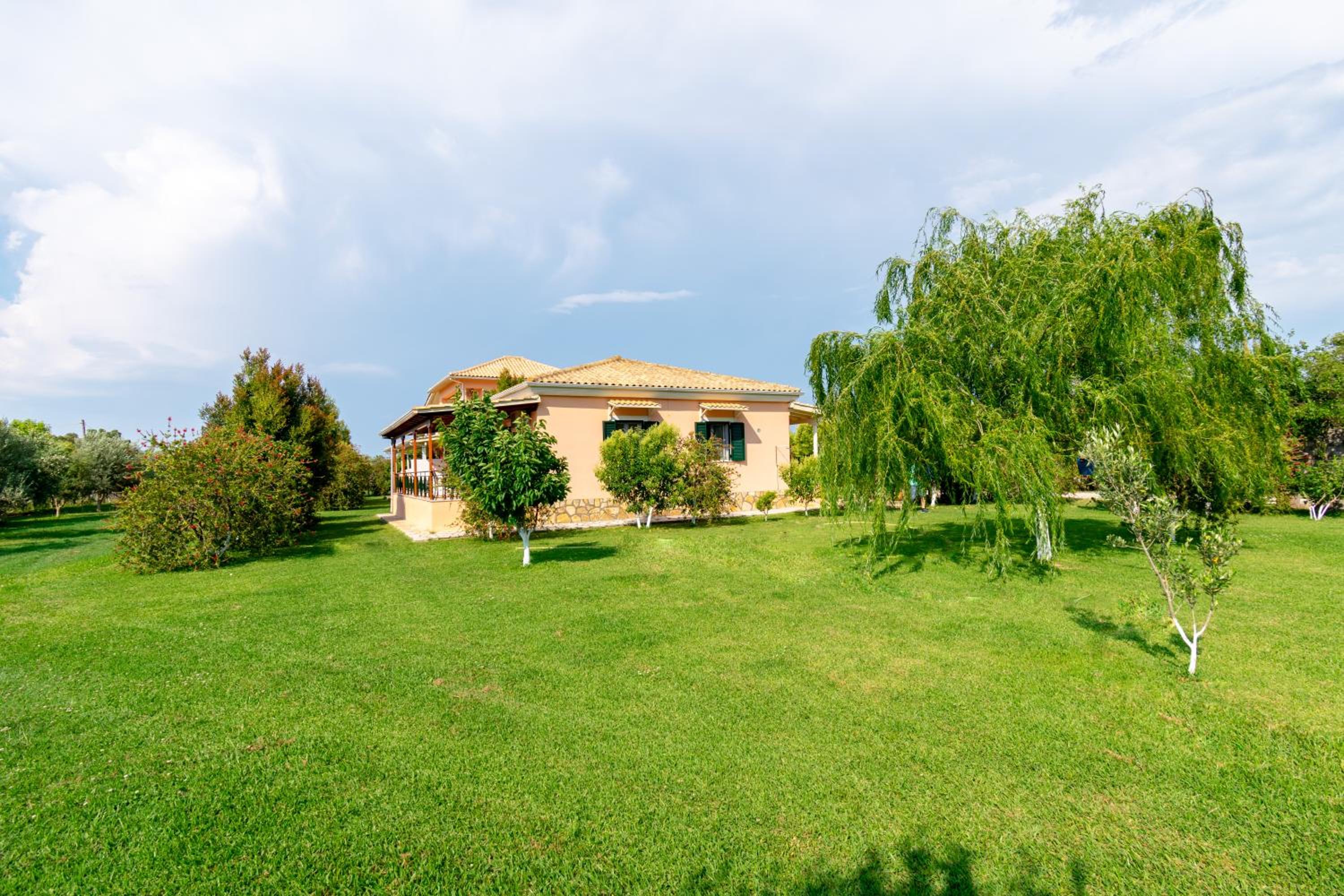 Evaggelia Studios