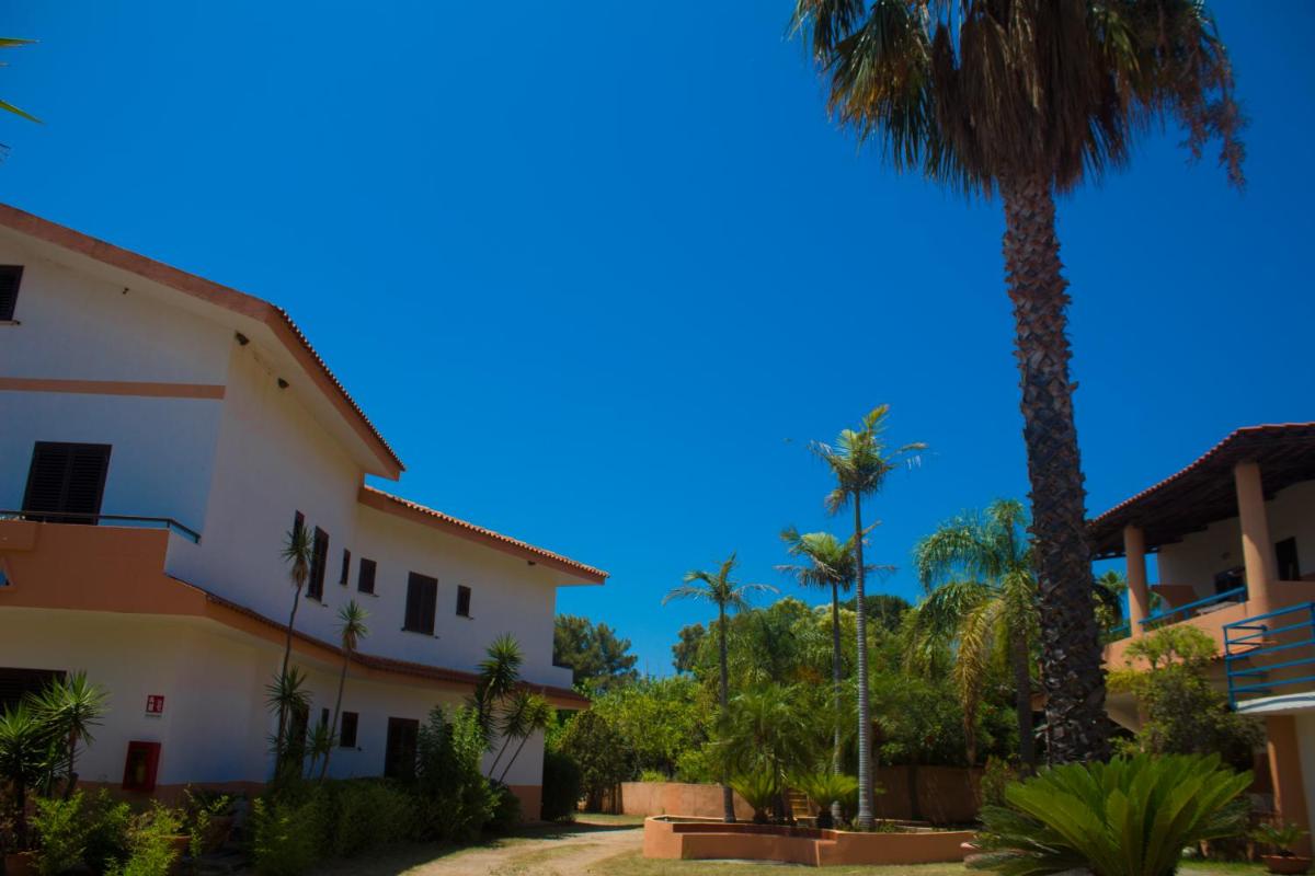 Hotel Residence Esmeraldo - Image 1