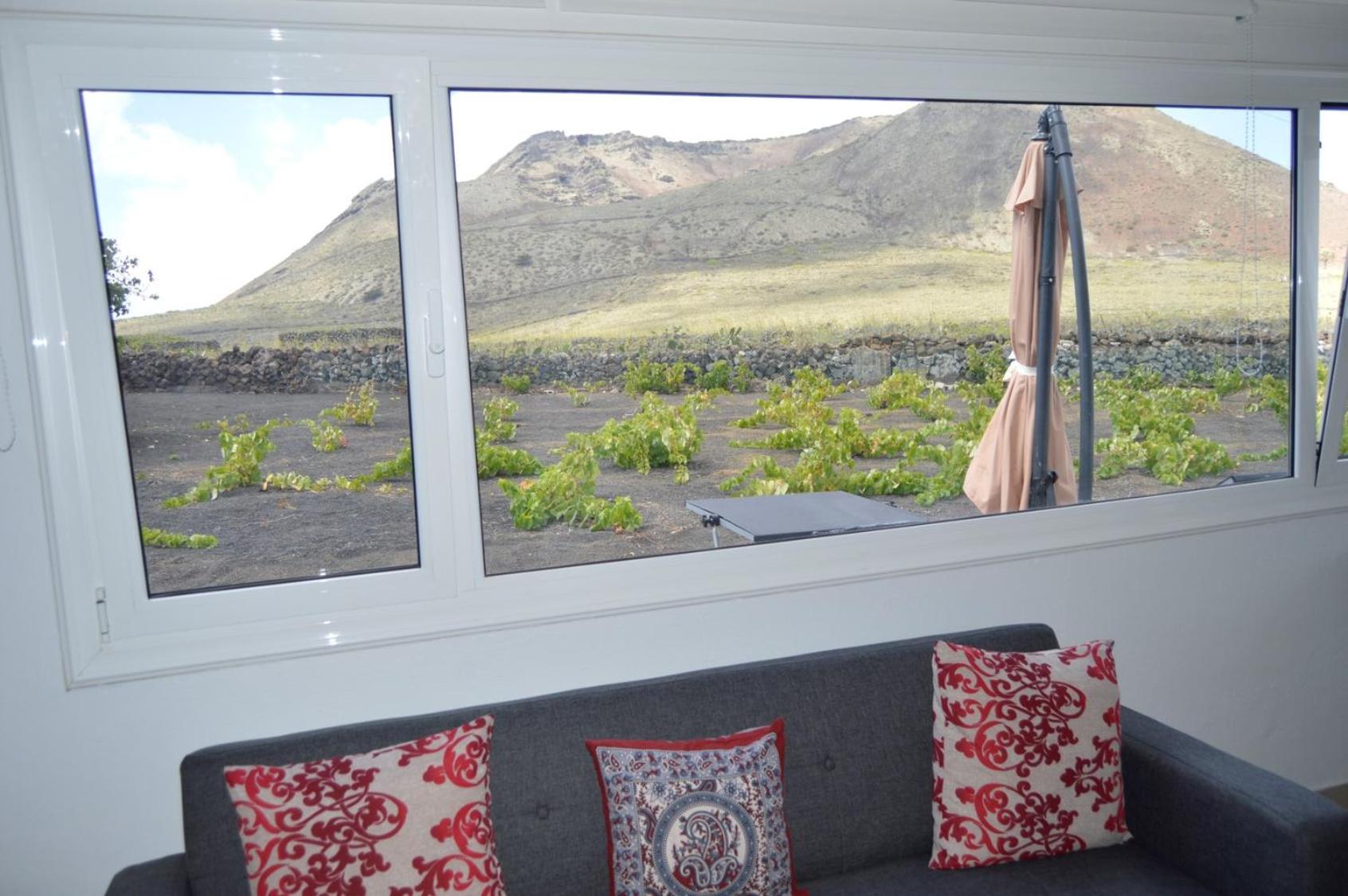 Casa Volcán de Ye view 3