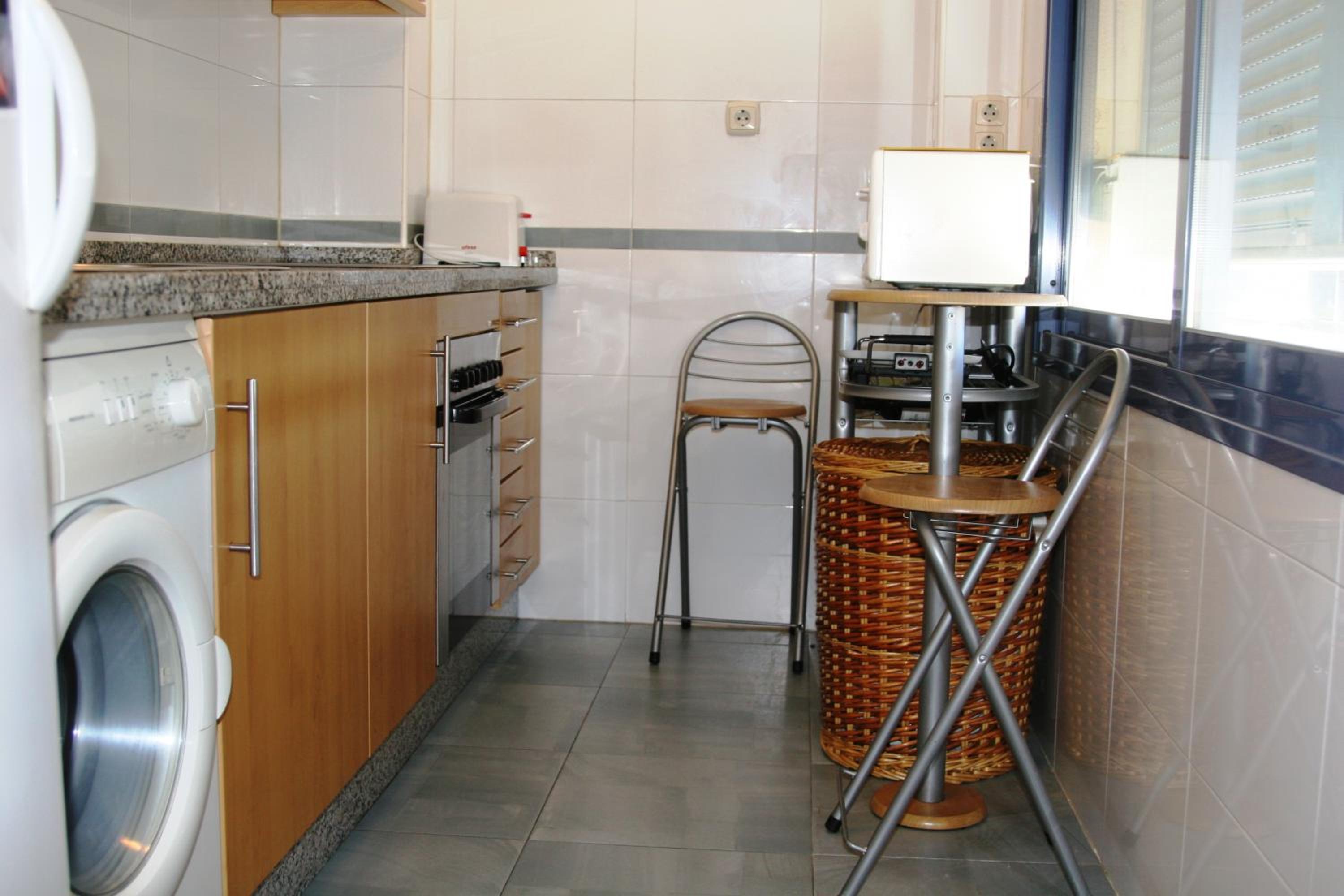 APARTAMENTO MALAGA CENTRO Y PLAYA-PARKING