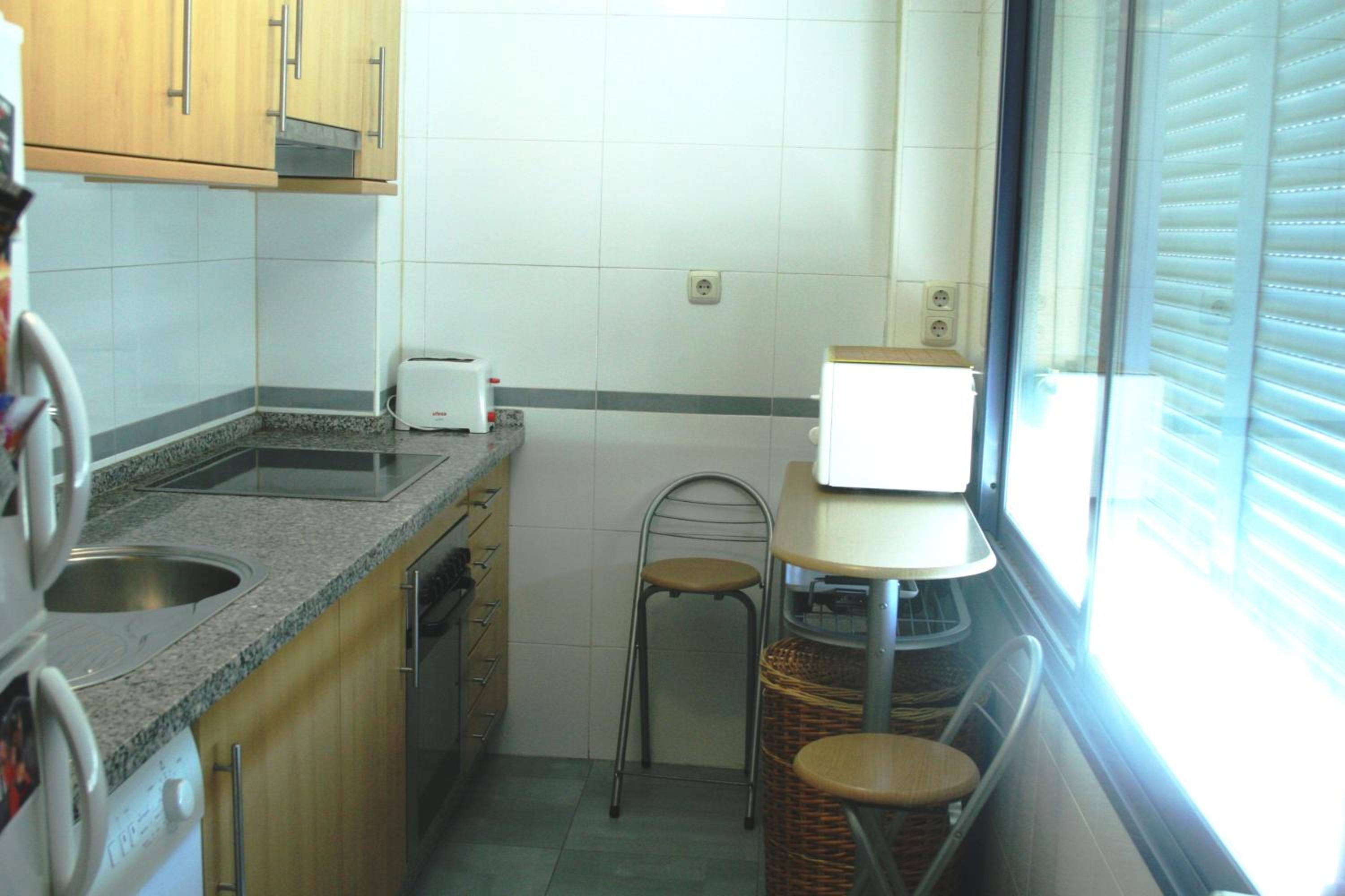 APARTAMENTO MALAGA CENTRO Y PLAYA-PARKING