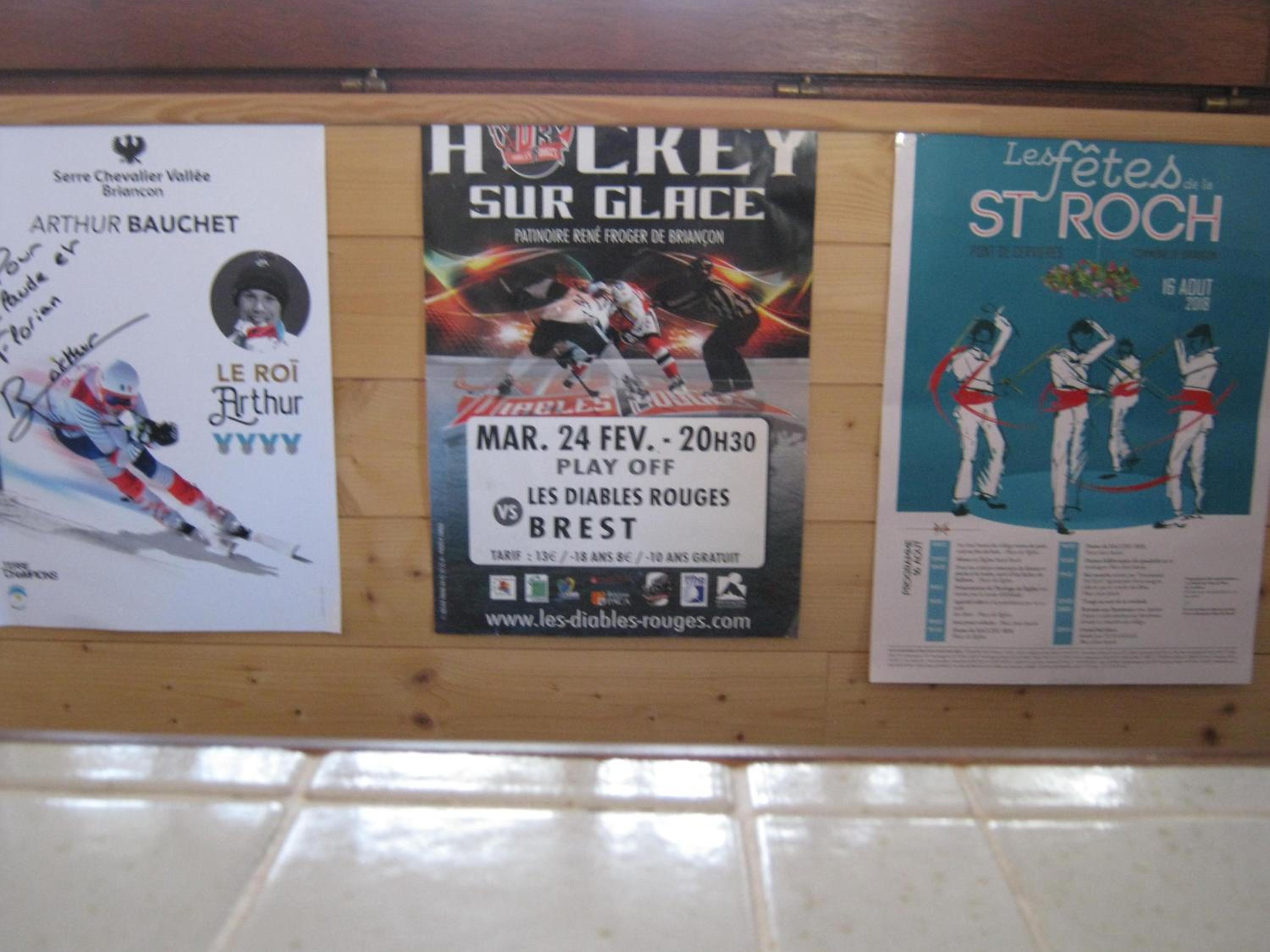 Photo 12