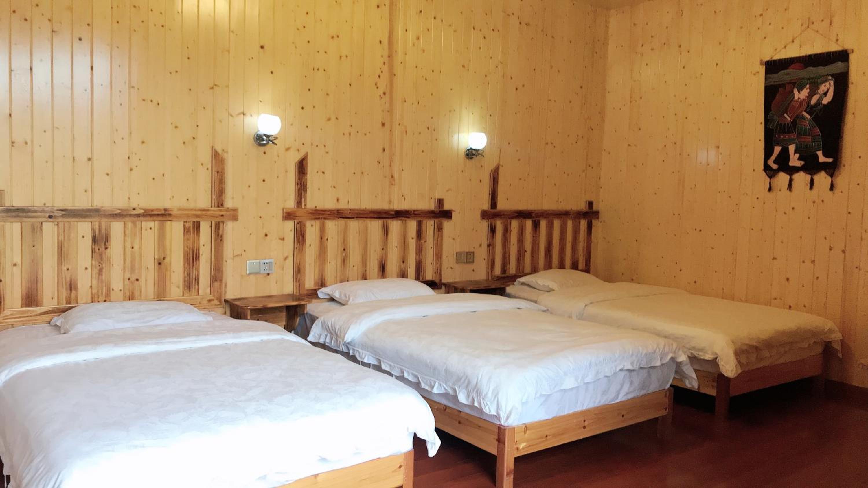 Tongfu Inn(In the National Park)
