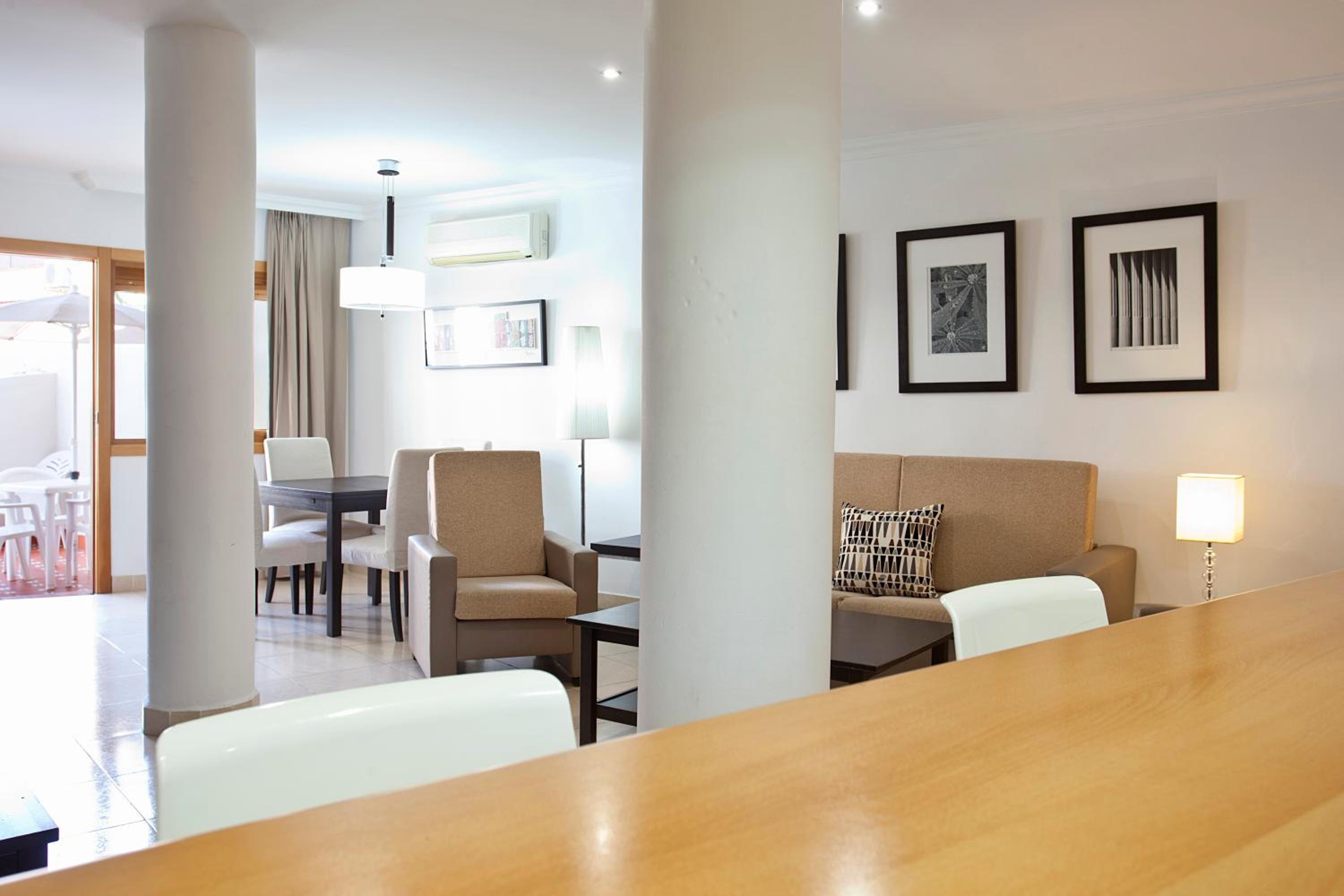 Apartamentos Ecuador Park
