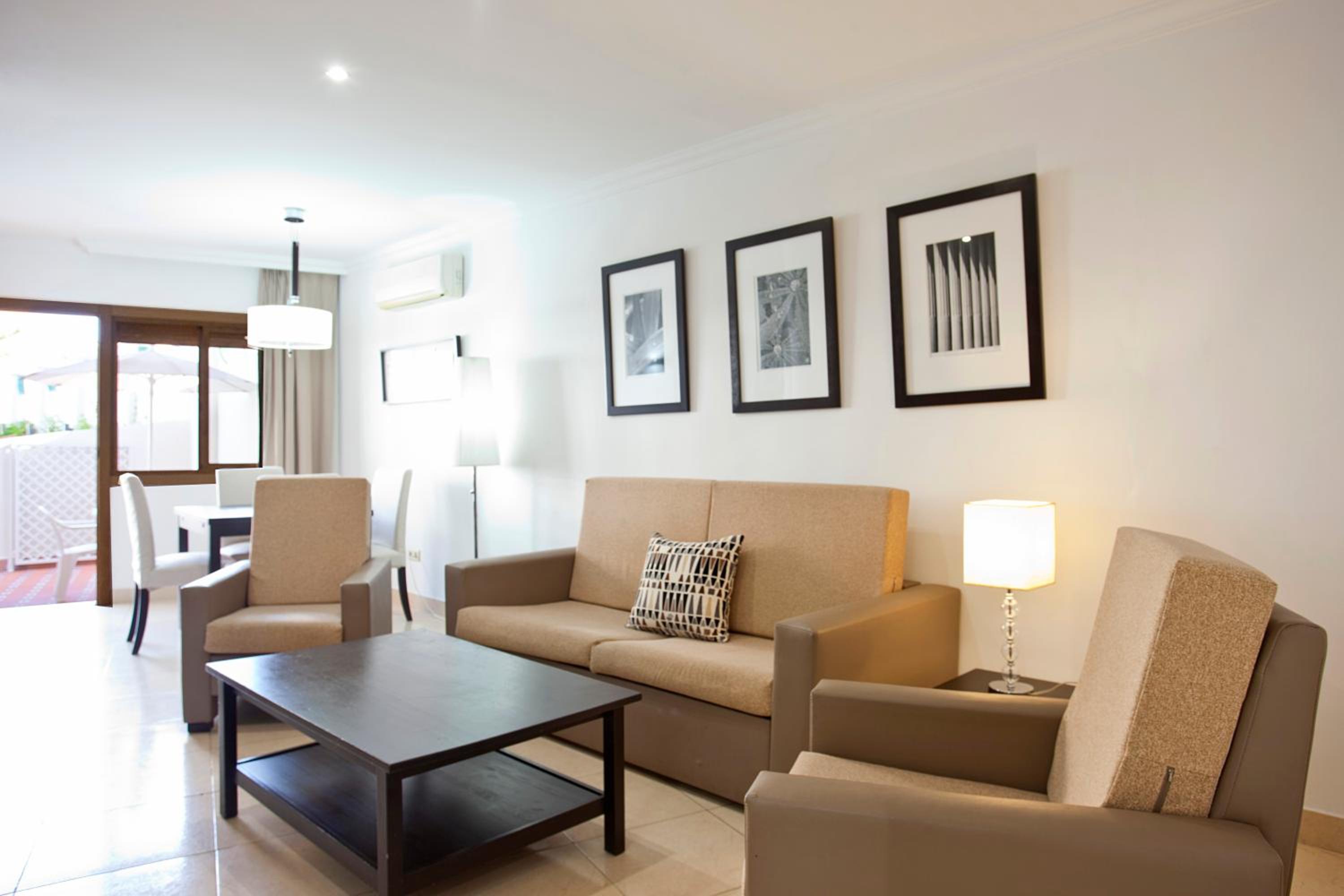 Apartamentos Ecuador Park