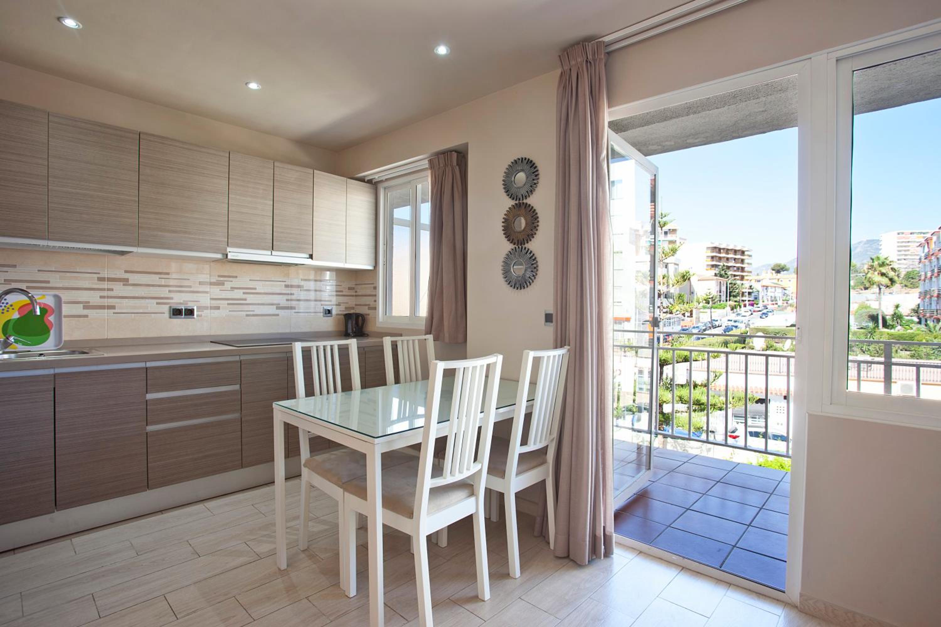 Apartamentos Ecuador Park