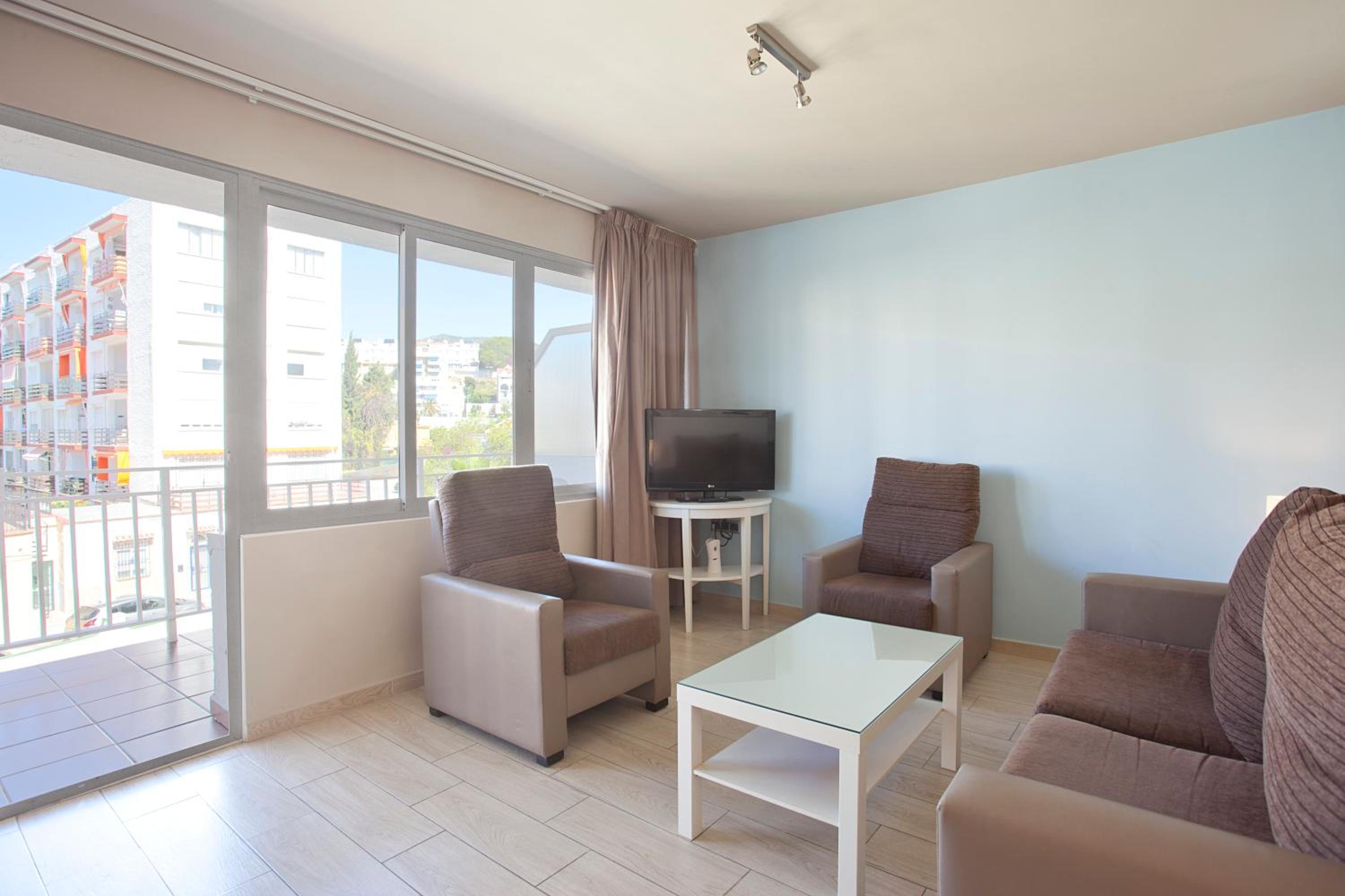 Apartamentos Ecuador Park