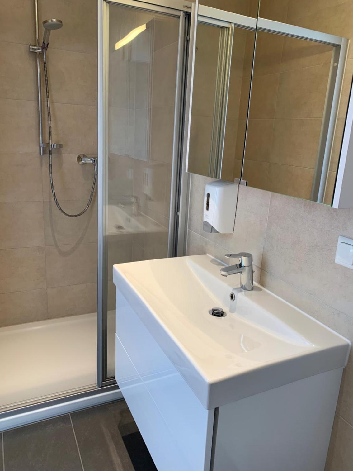 Pension Steinbichler - Apartments und Zimmer Check in 24-7