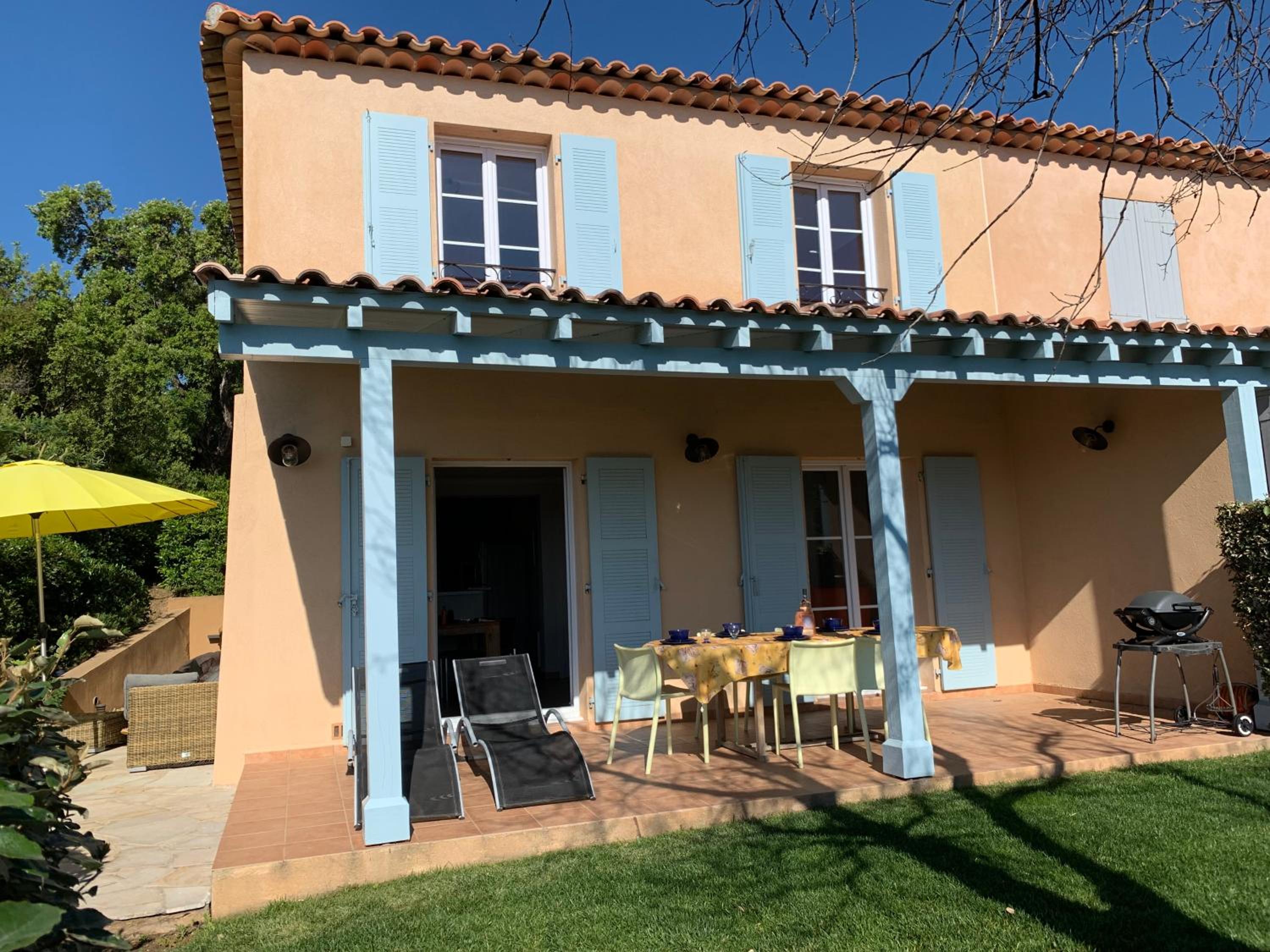 Villa les Coralines view 3
