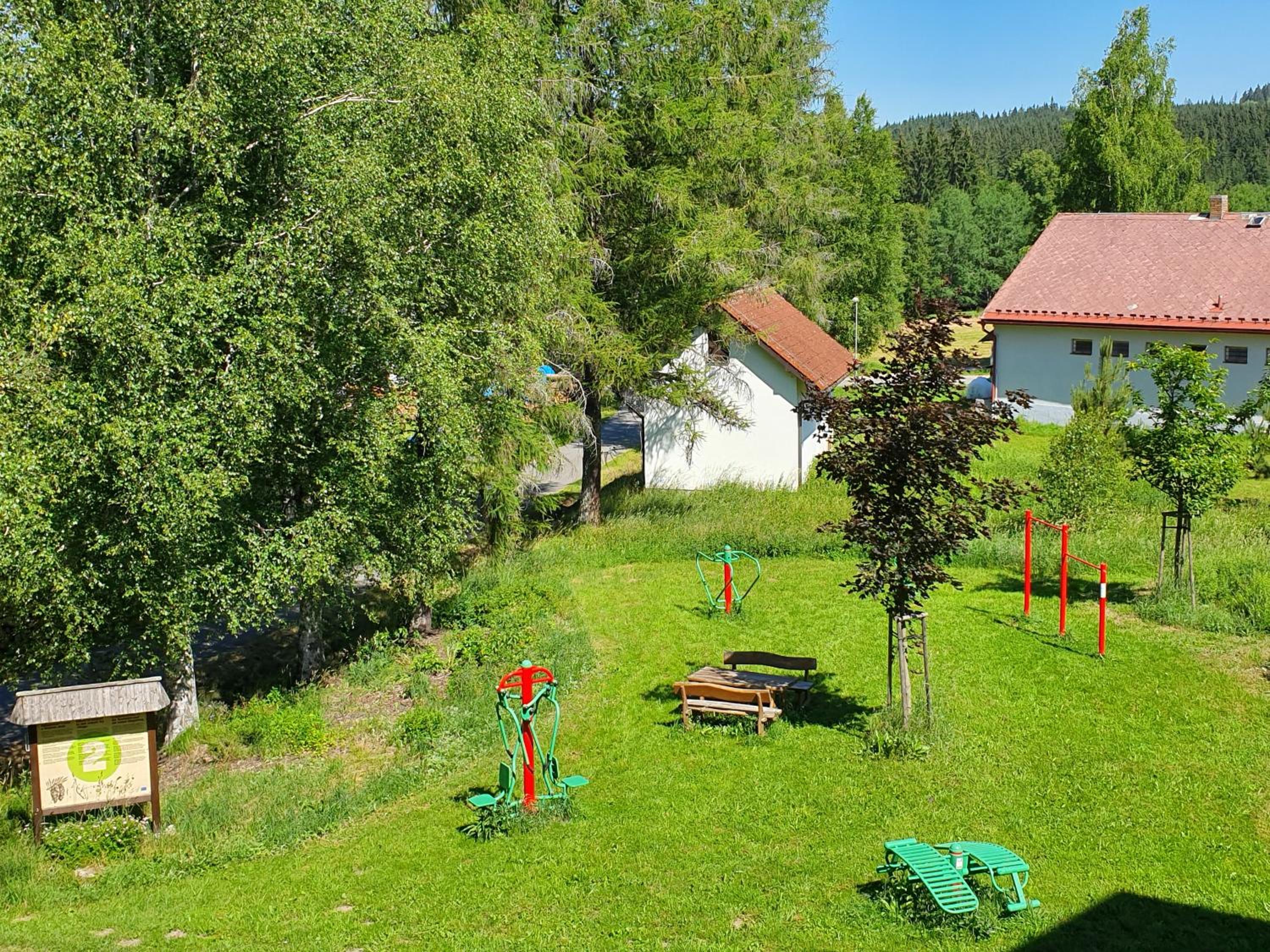 Photo 6