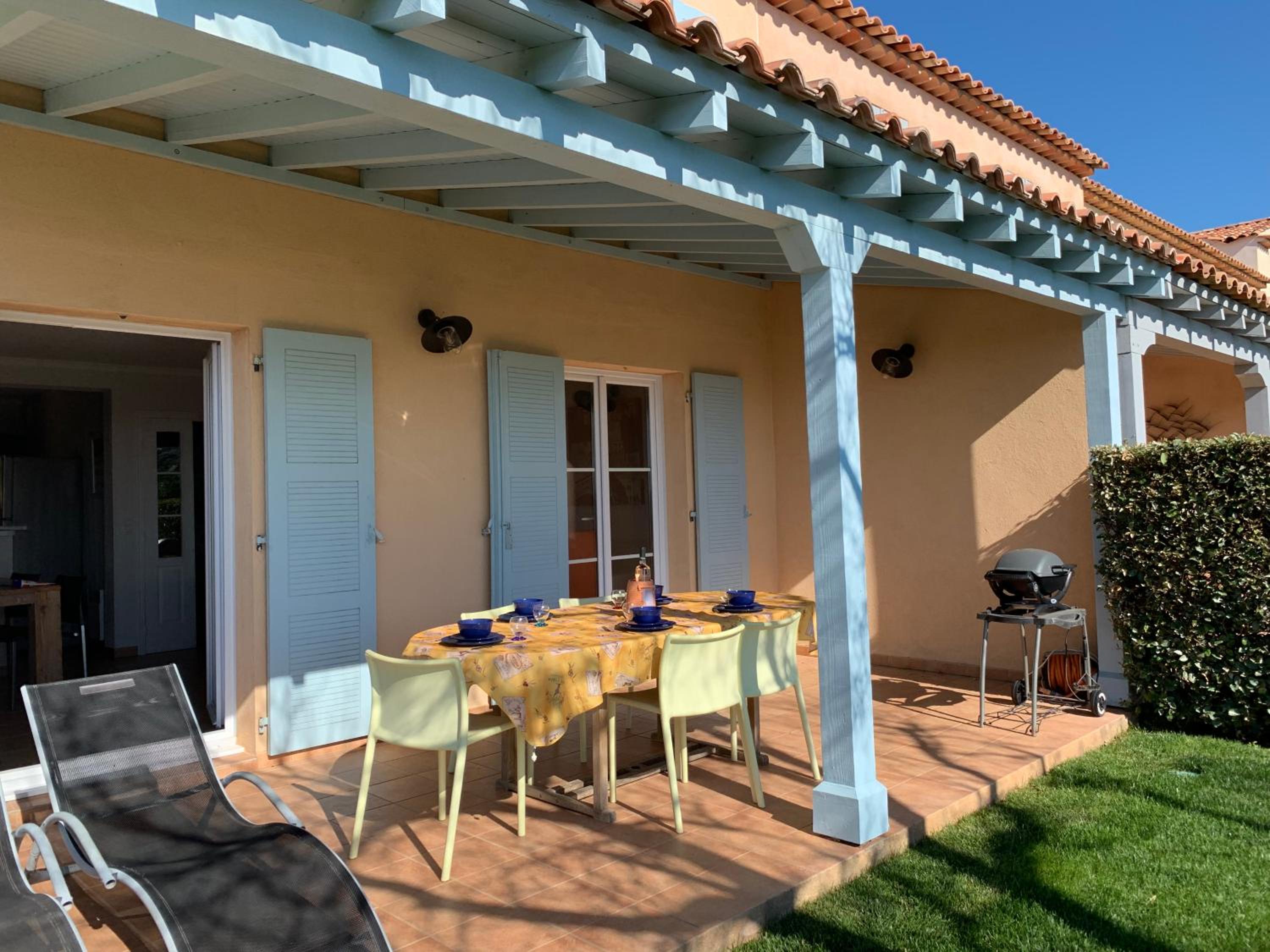 Villa les Coralines view 2