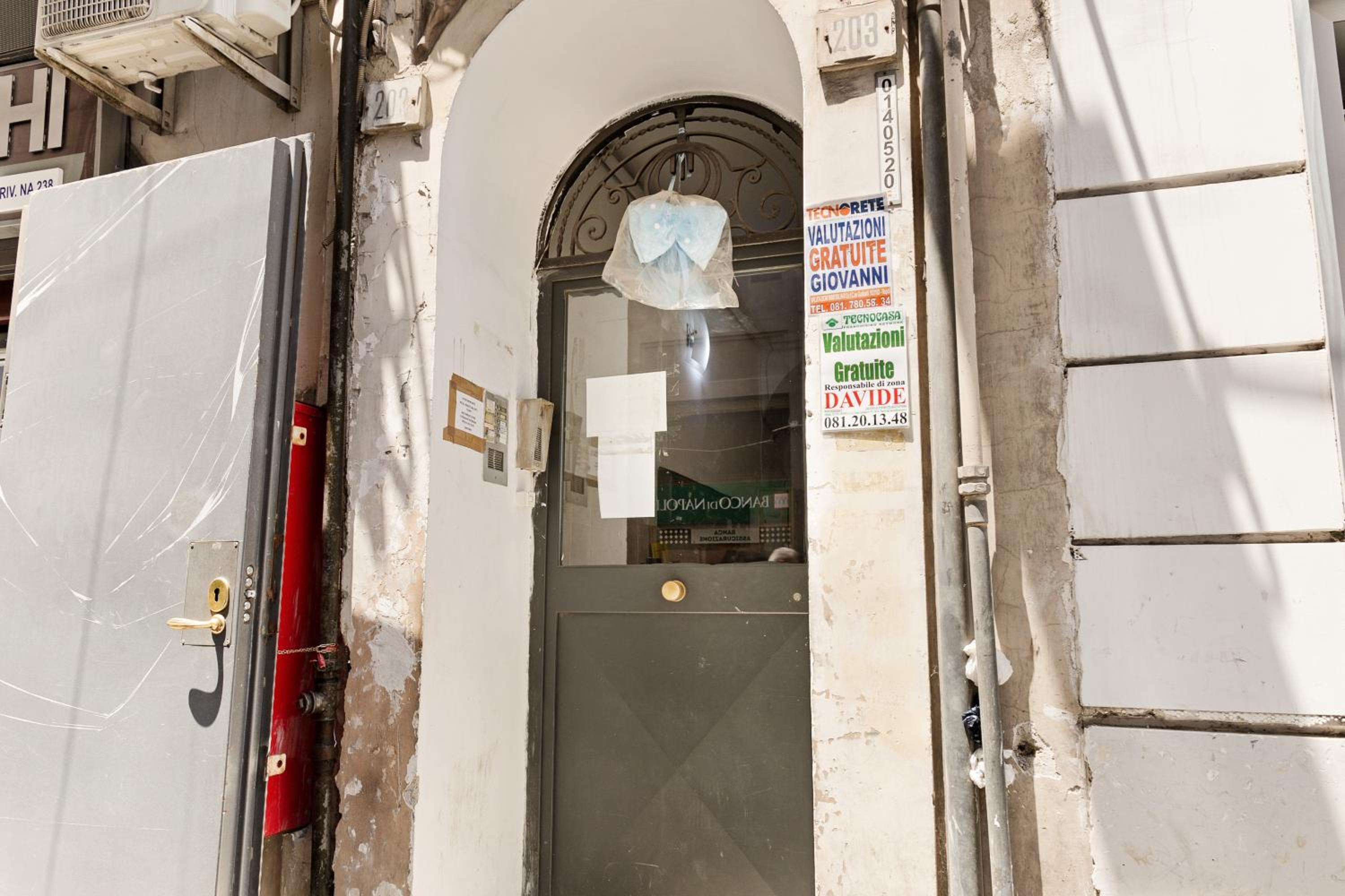 GuestHost - Napoli Suite Caravaggio Apartment