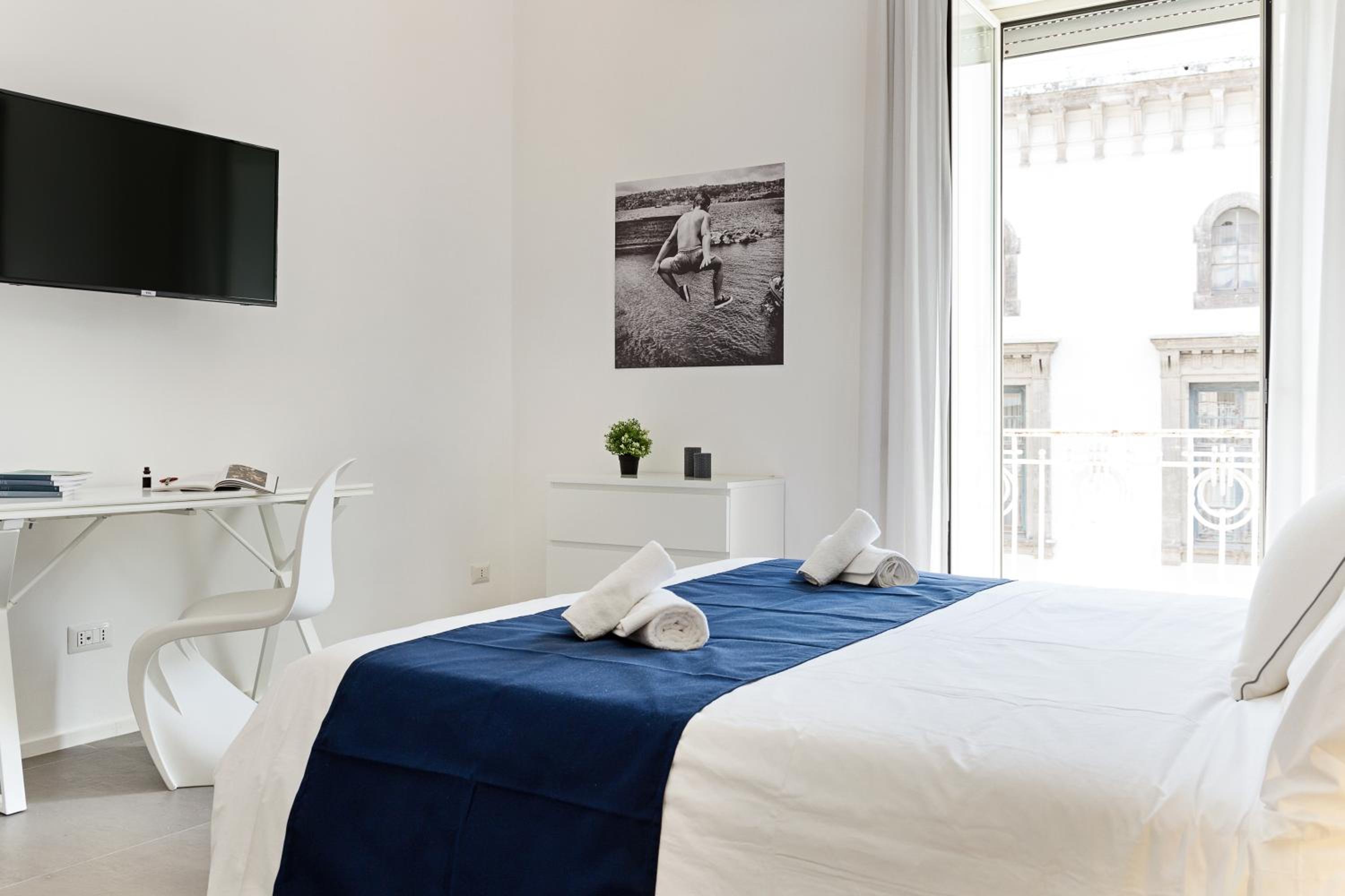 GuestHost - Napoli Suite Caravaggio Apartment