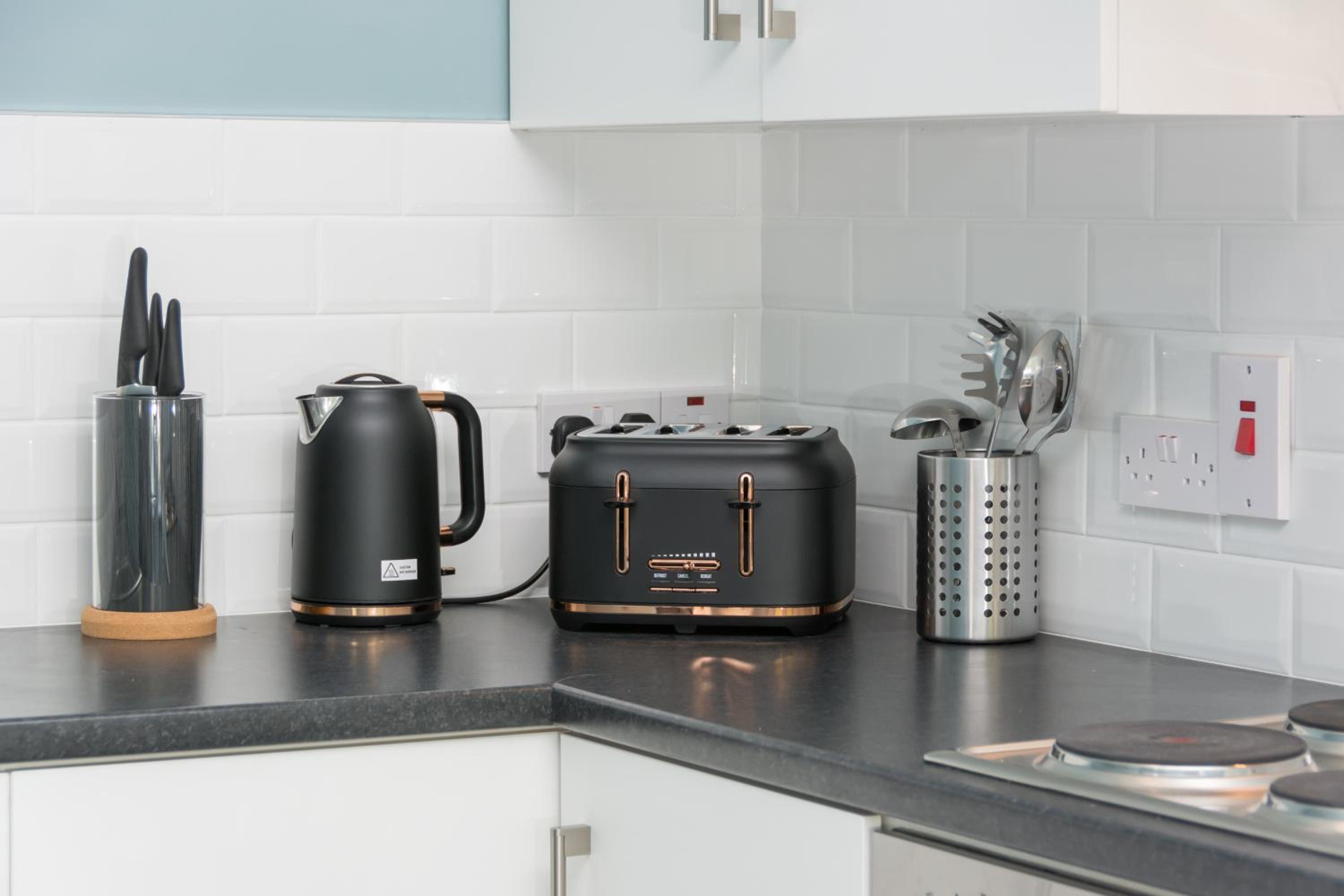 Belfast Vacations - Wellington Park Boutique Apartments - Property Image 20