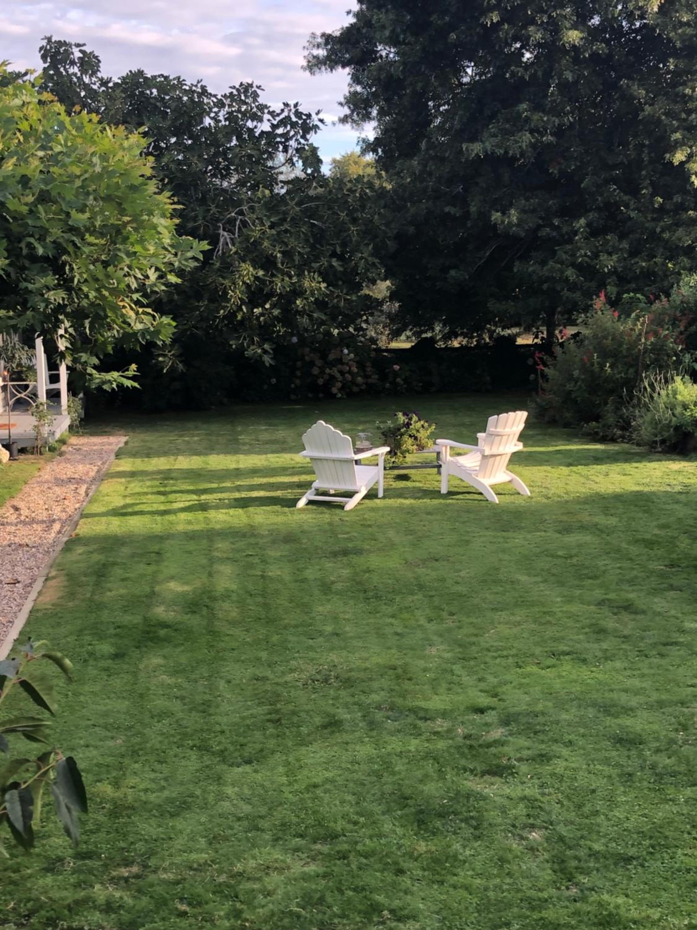 Gardeners' Cottage view 5