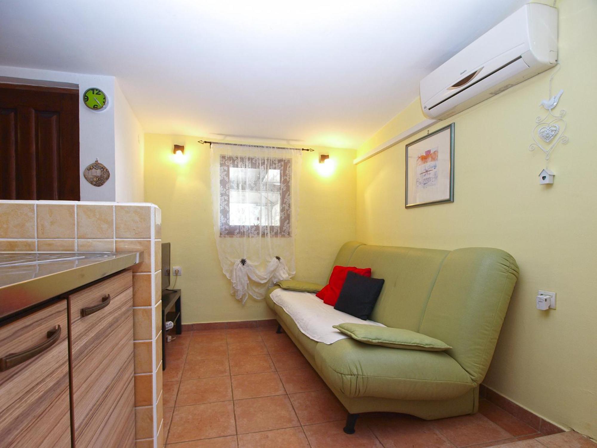 Apartment Alenka 1930 view 2