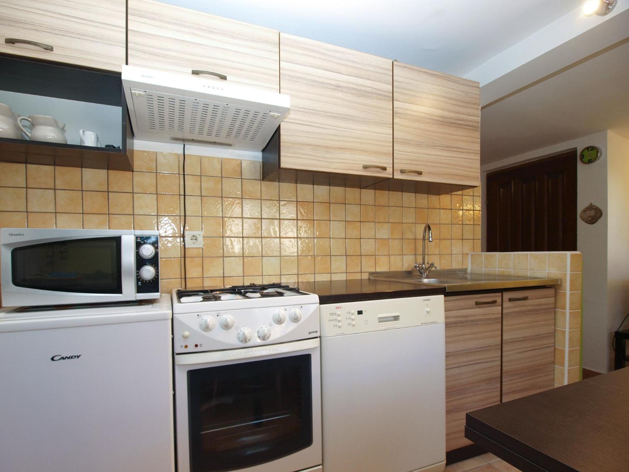 Apartment Alenka 1930 view 4