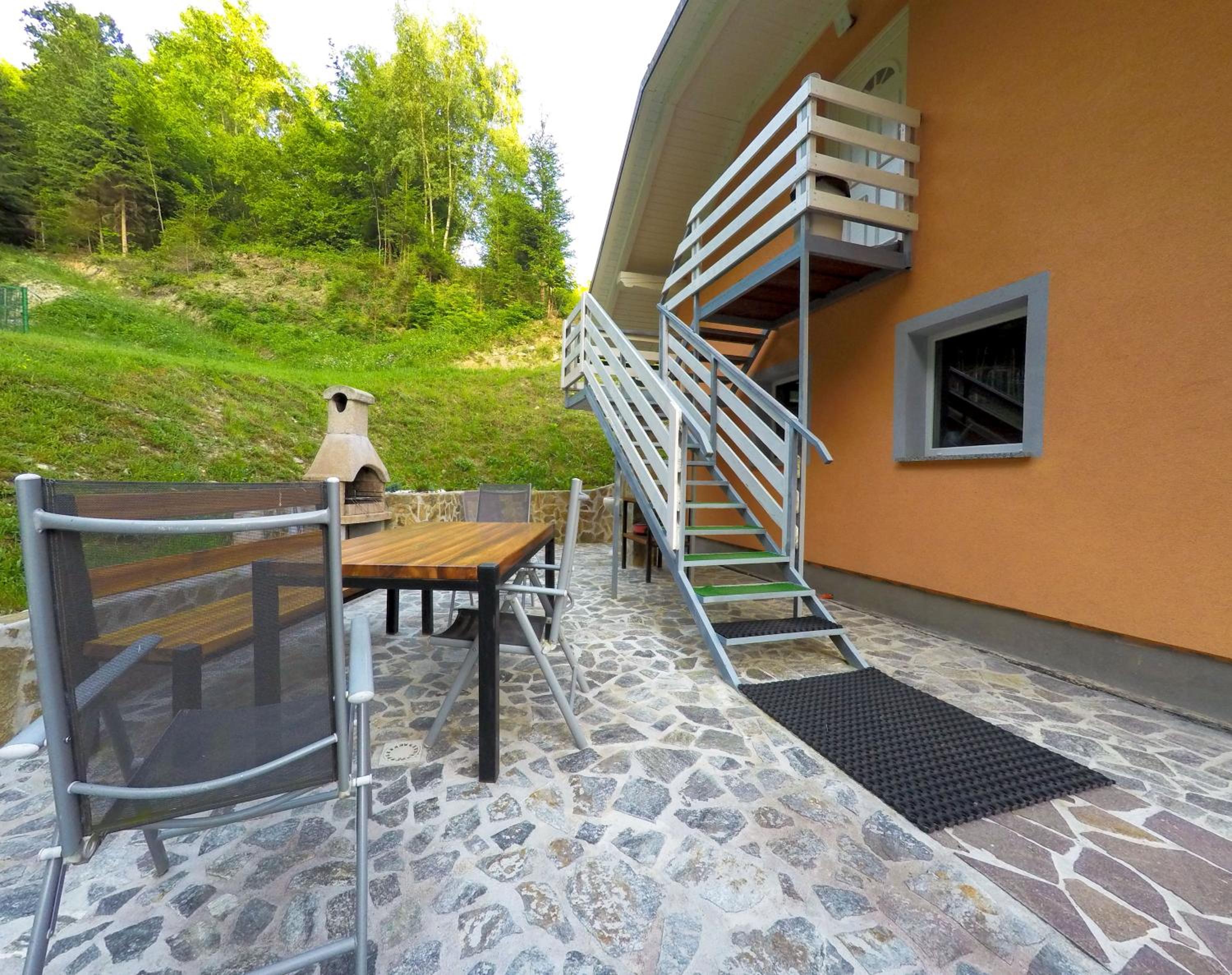 Apartment Ozebek view 2