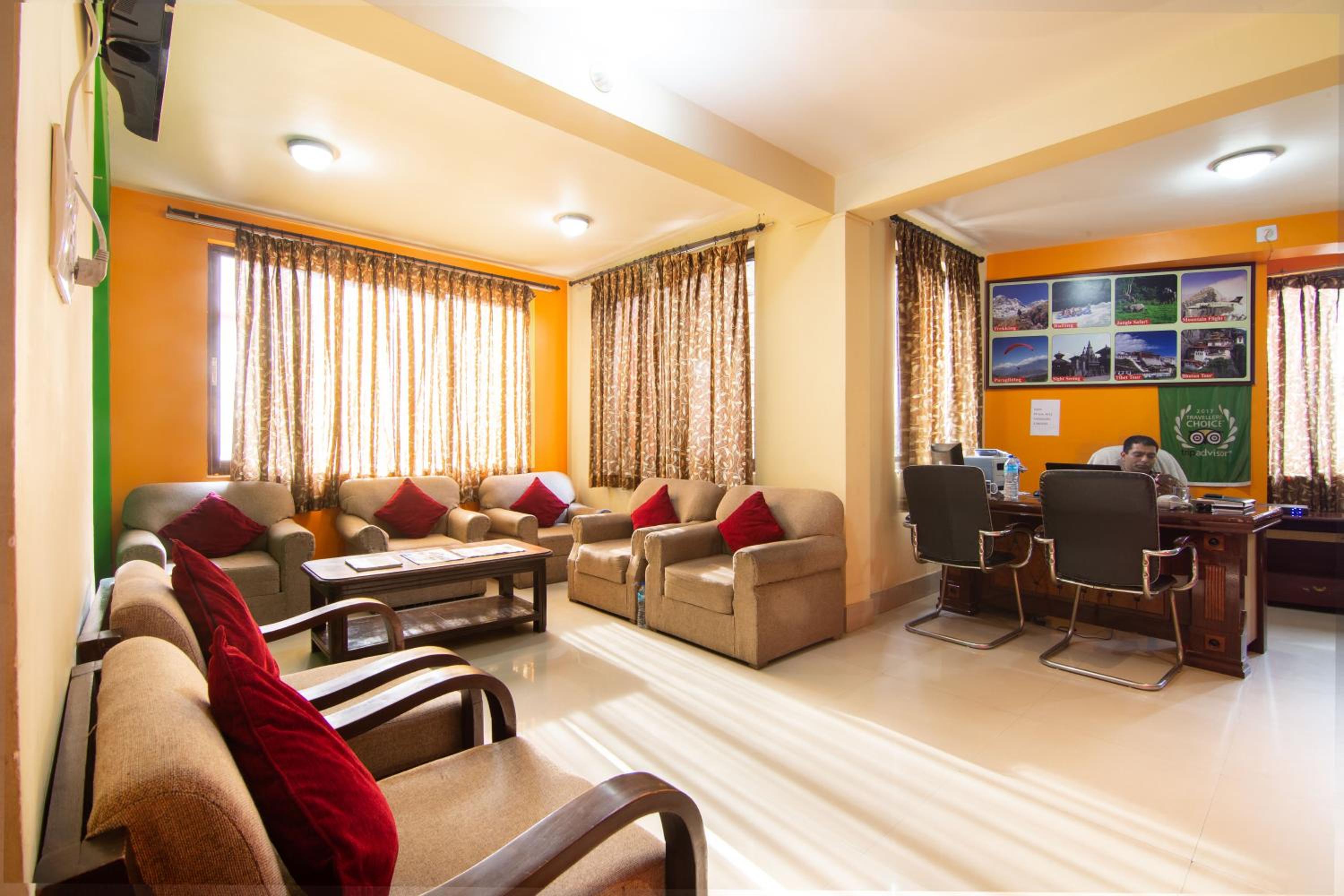 Hotel Family Home