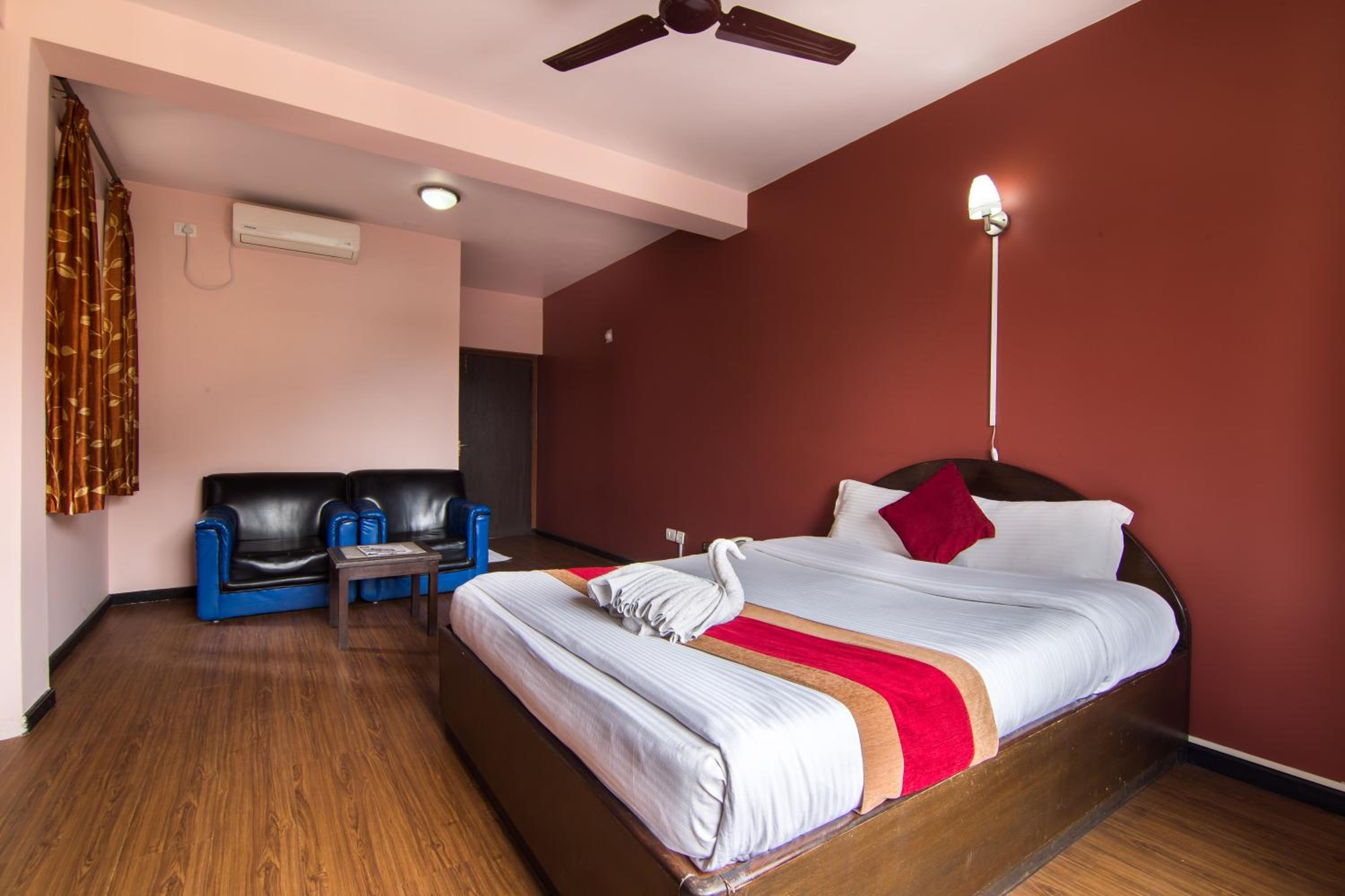 Hotel Family Home