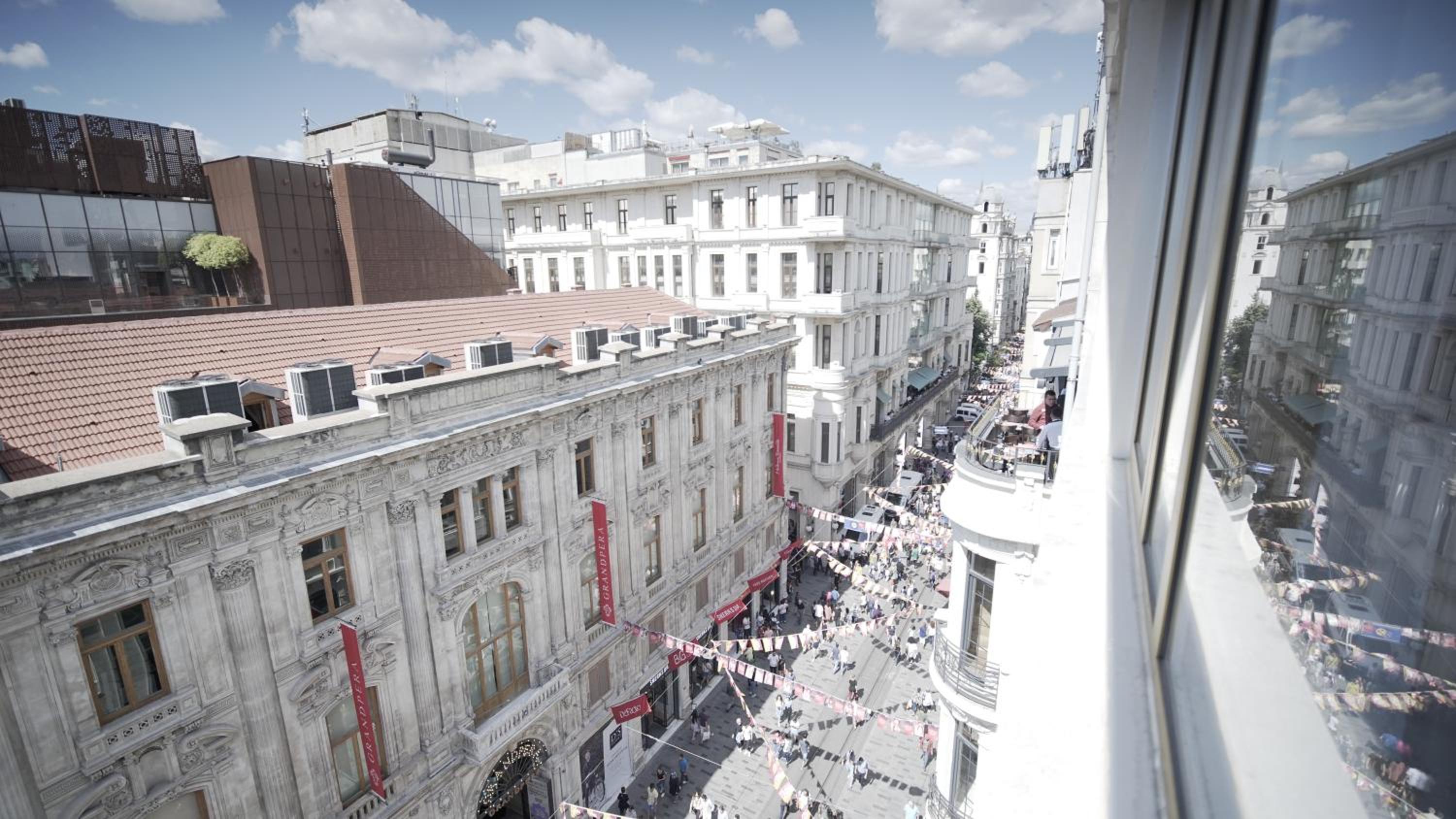 Burj Al İstanbul - Image 42