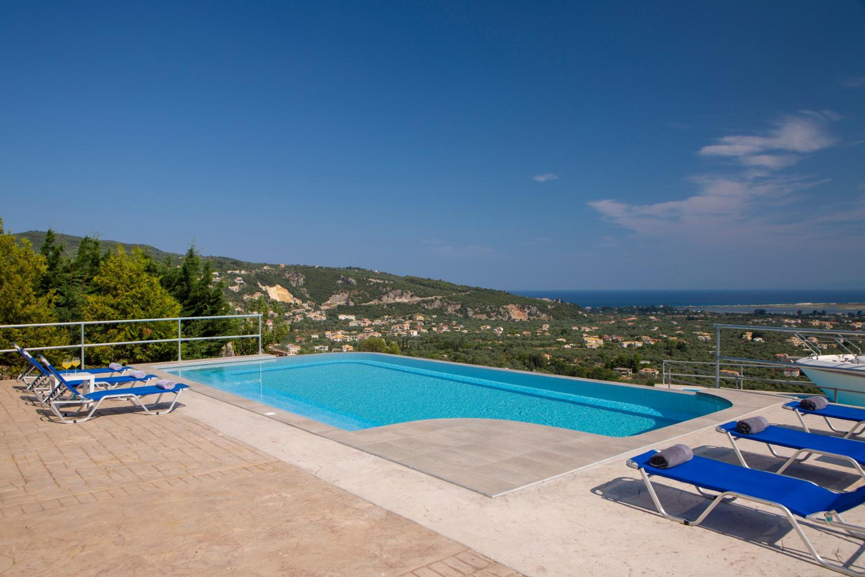 Silencio Villas