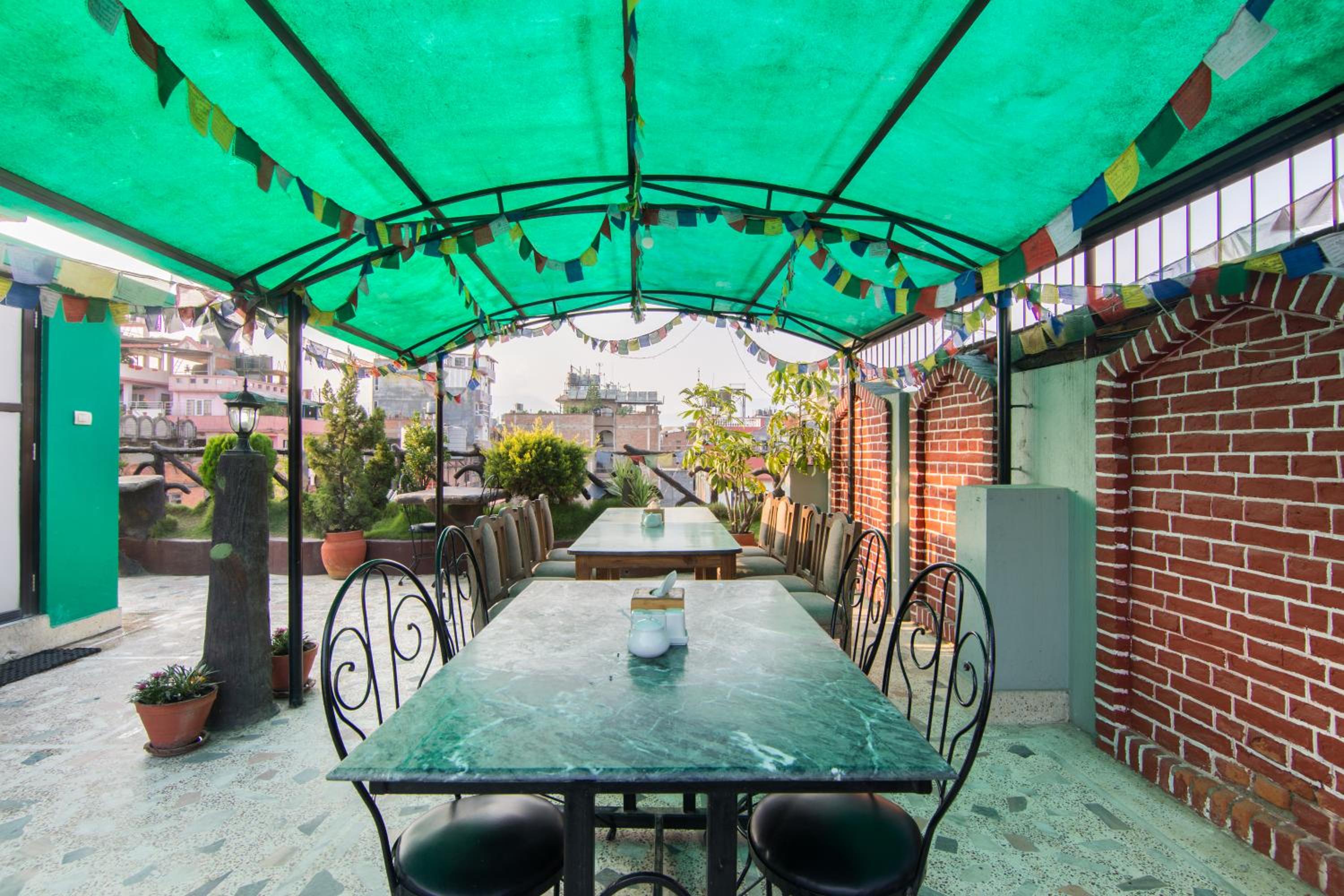 Hotel Family Home
