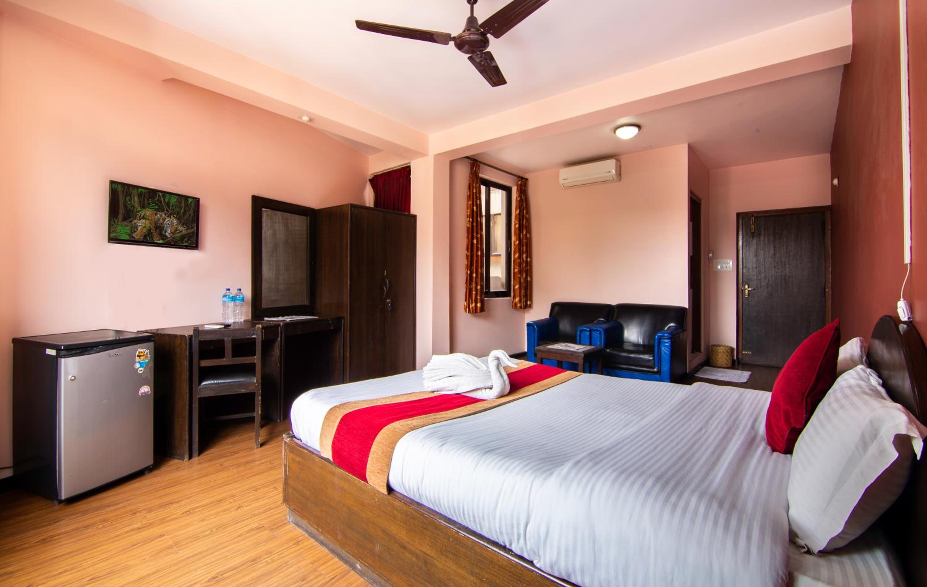 Hotel Family Home