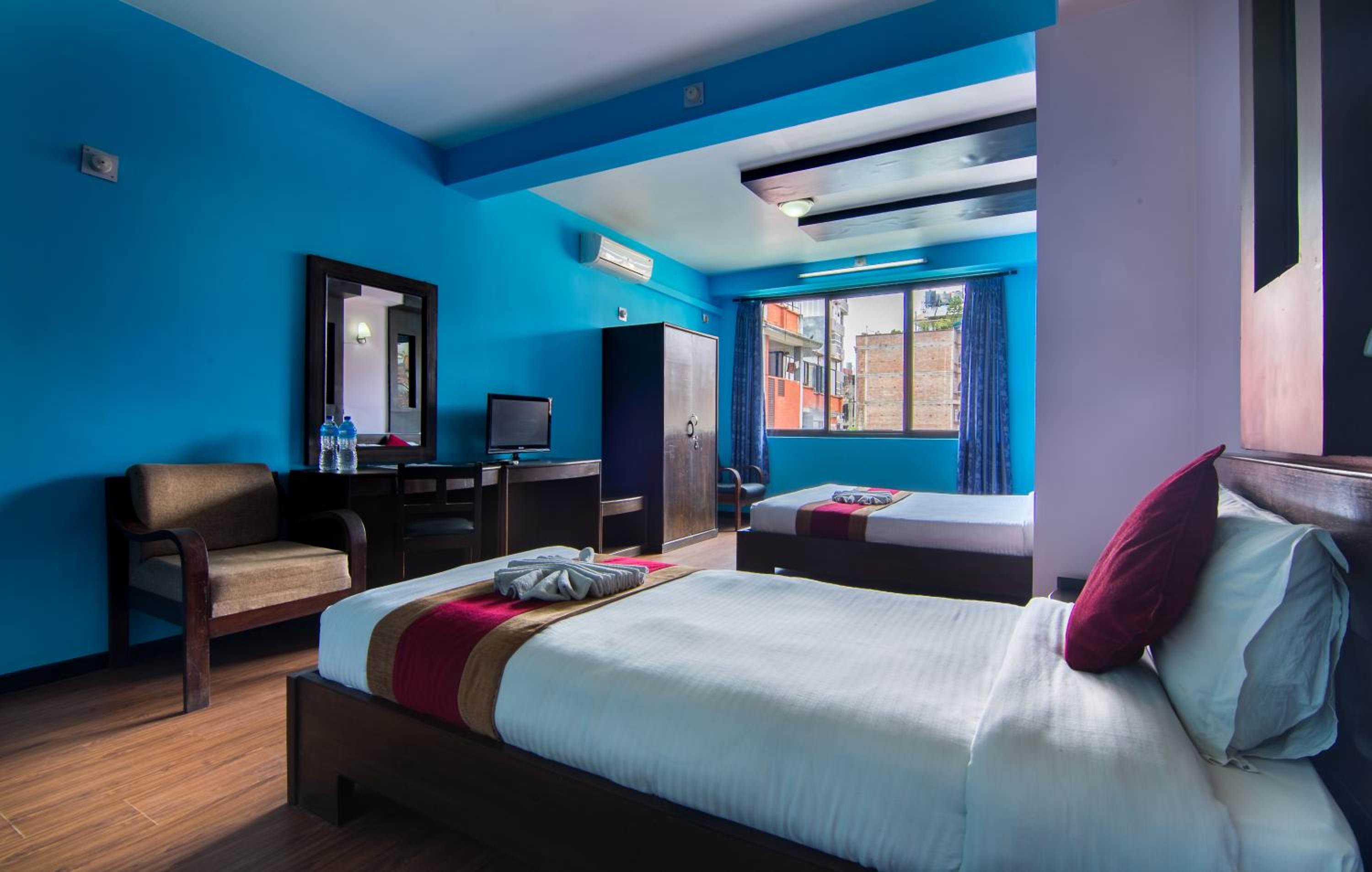 Hotel Family Home