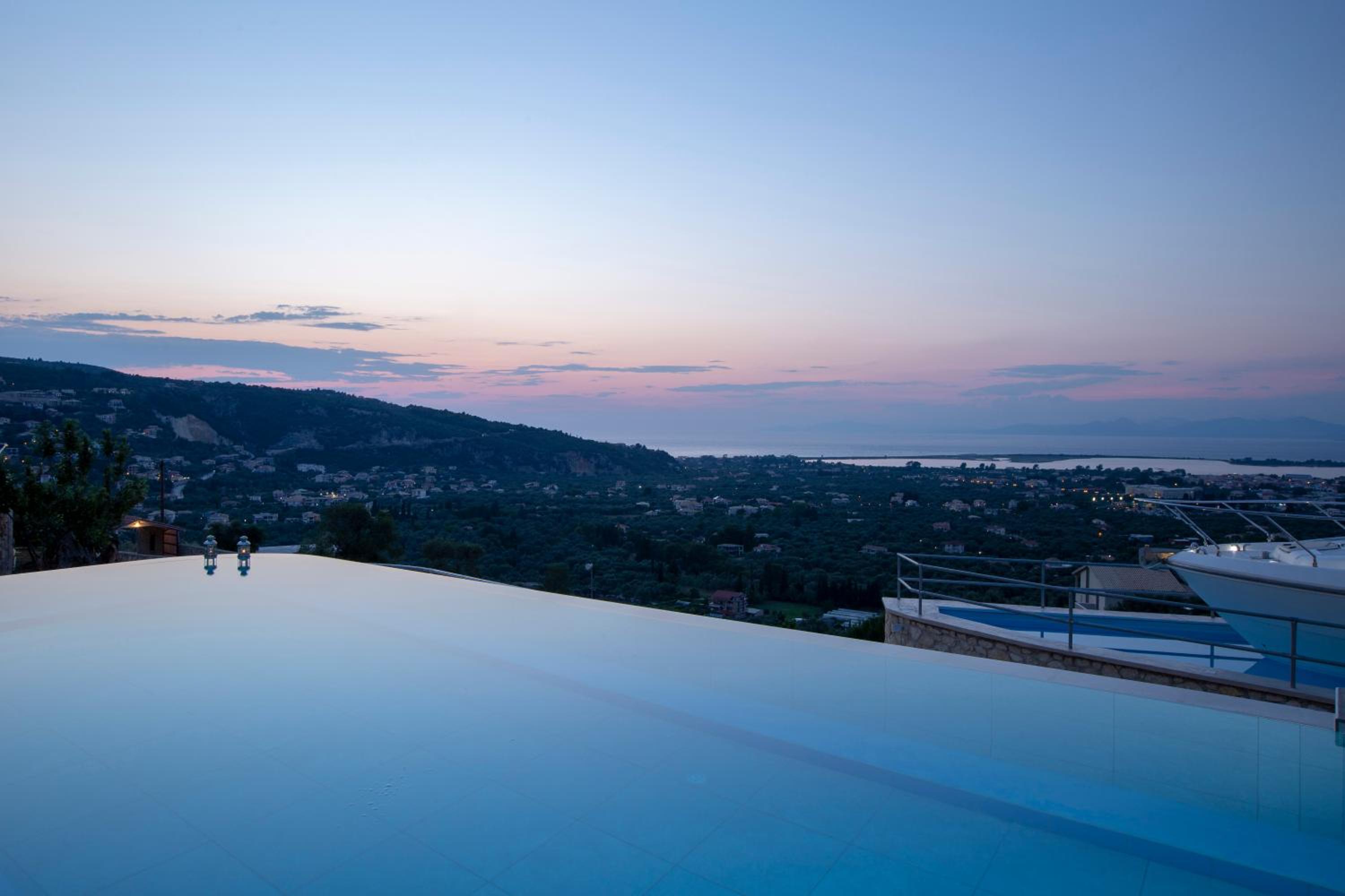 Silencio Villas