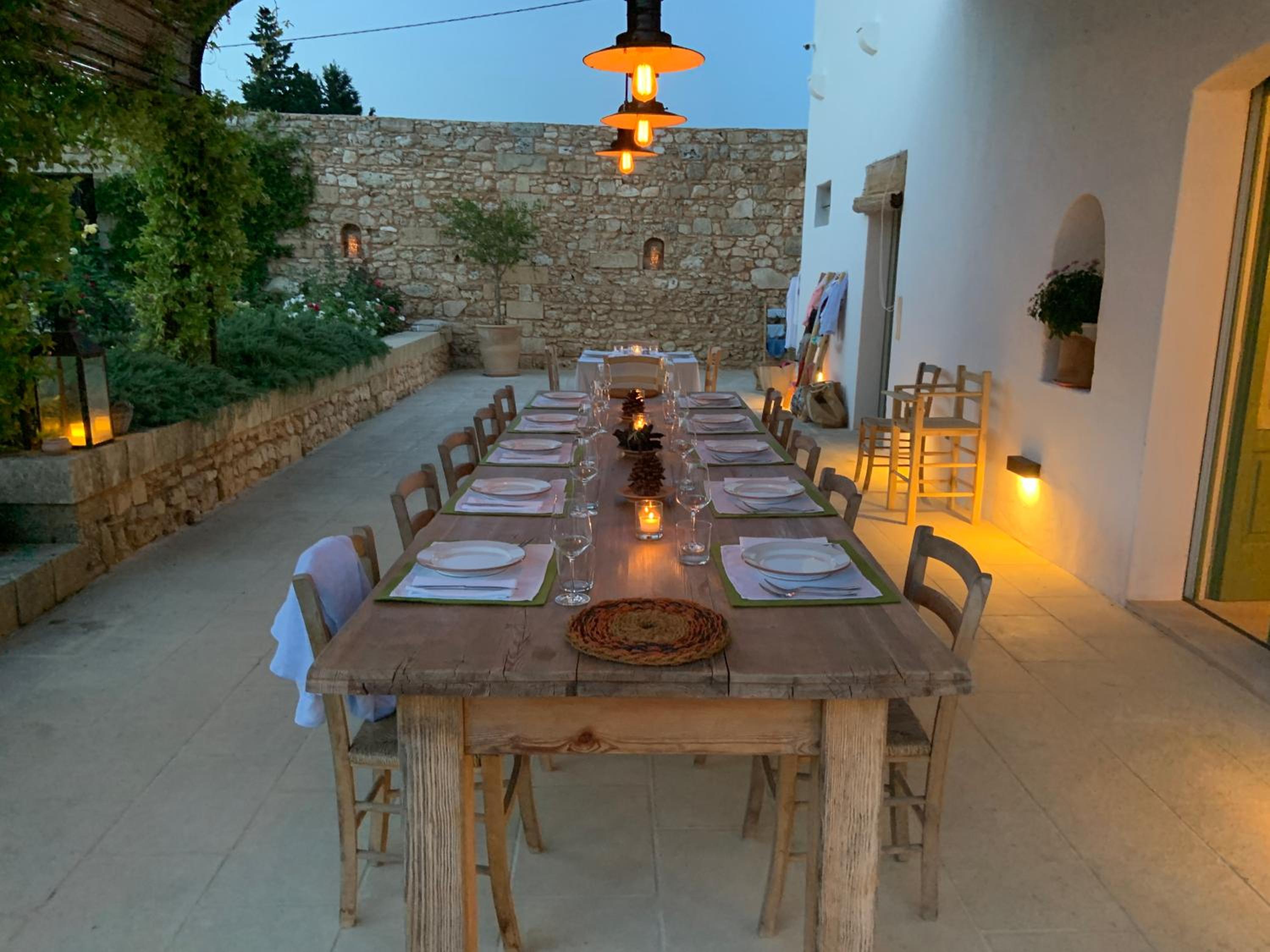 dining
