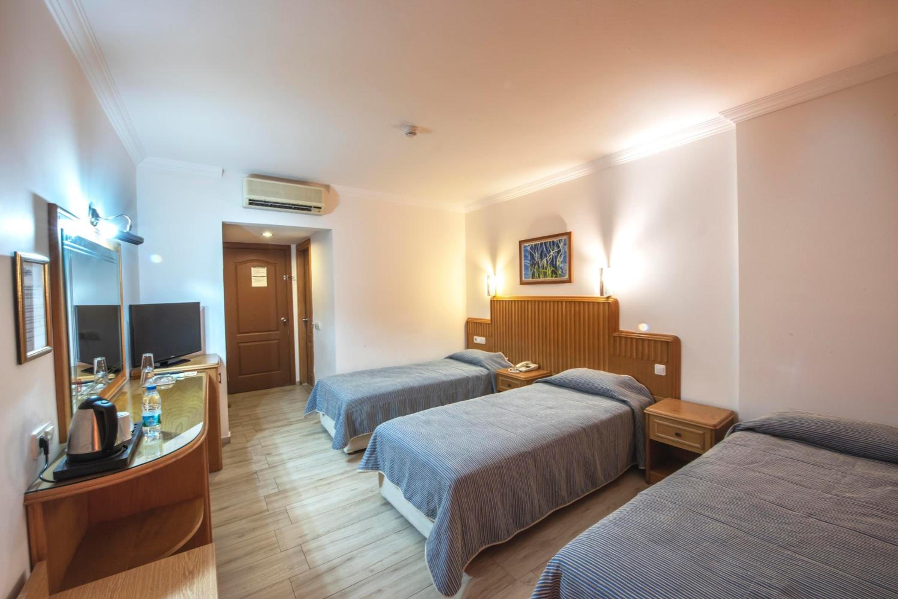 Belcehan Hotel