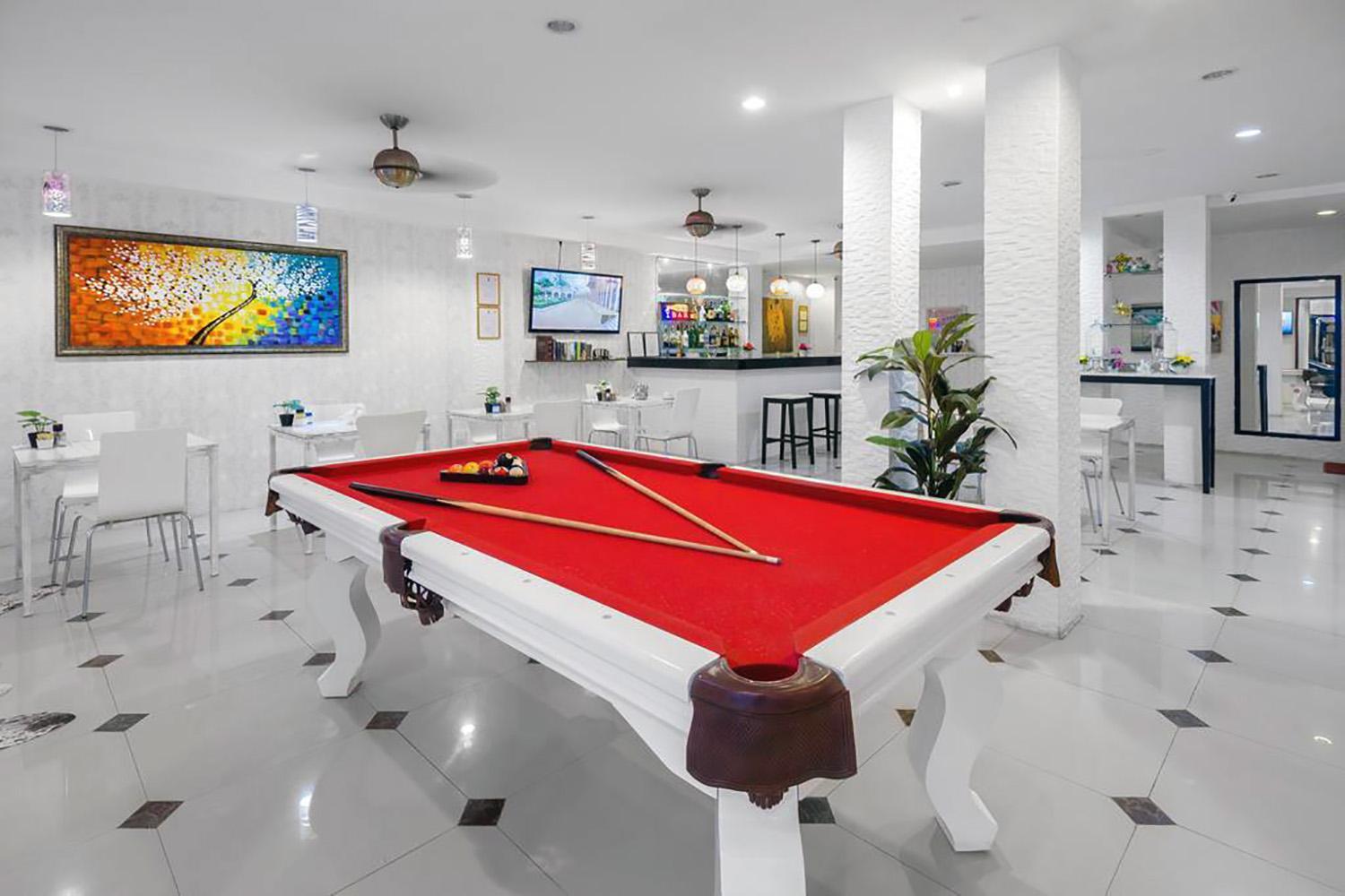 activities & amenities