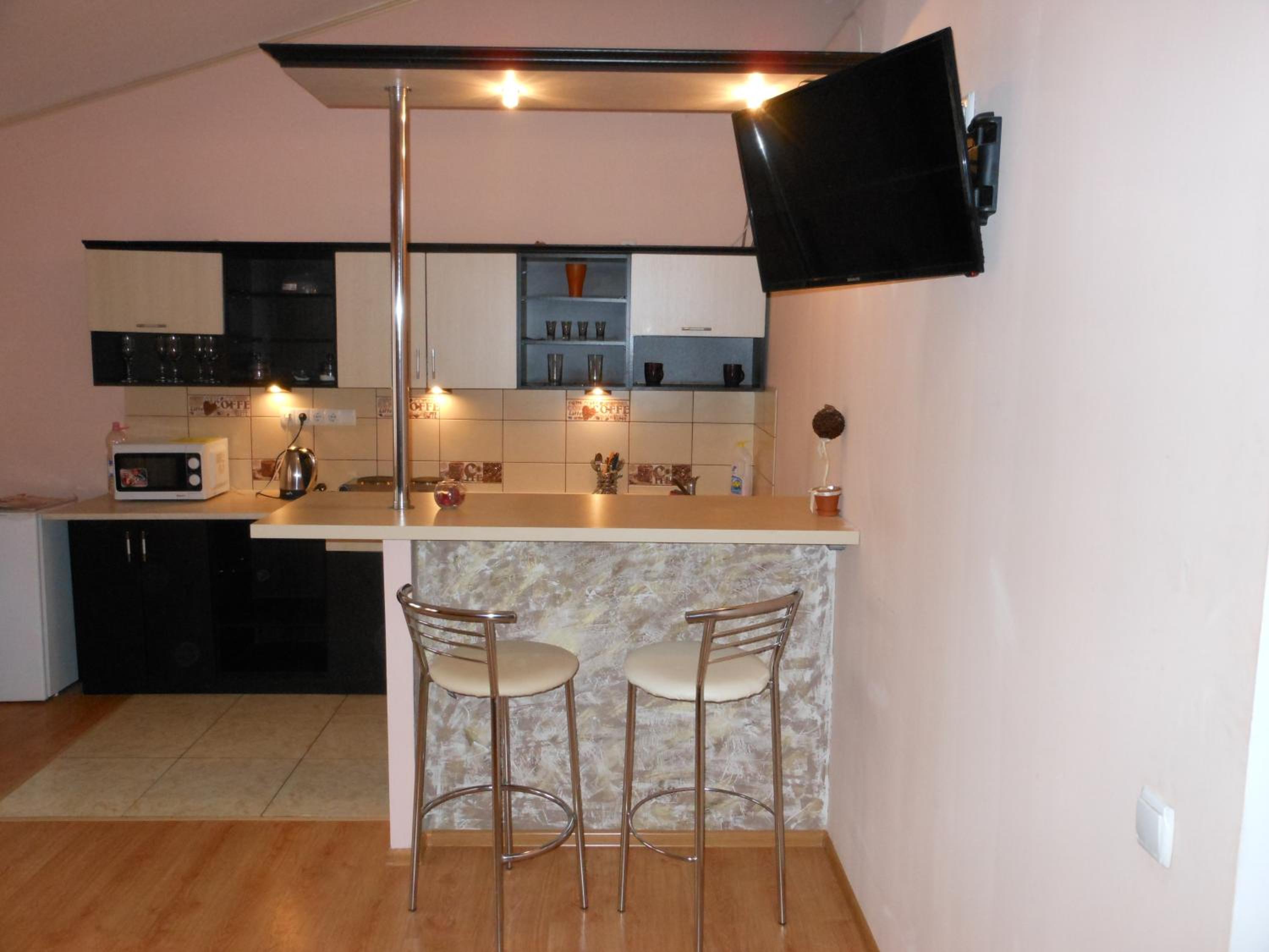 Studio apartments in center NEW 5 floor Без ліфту view 3