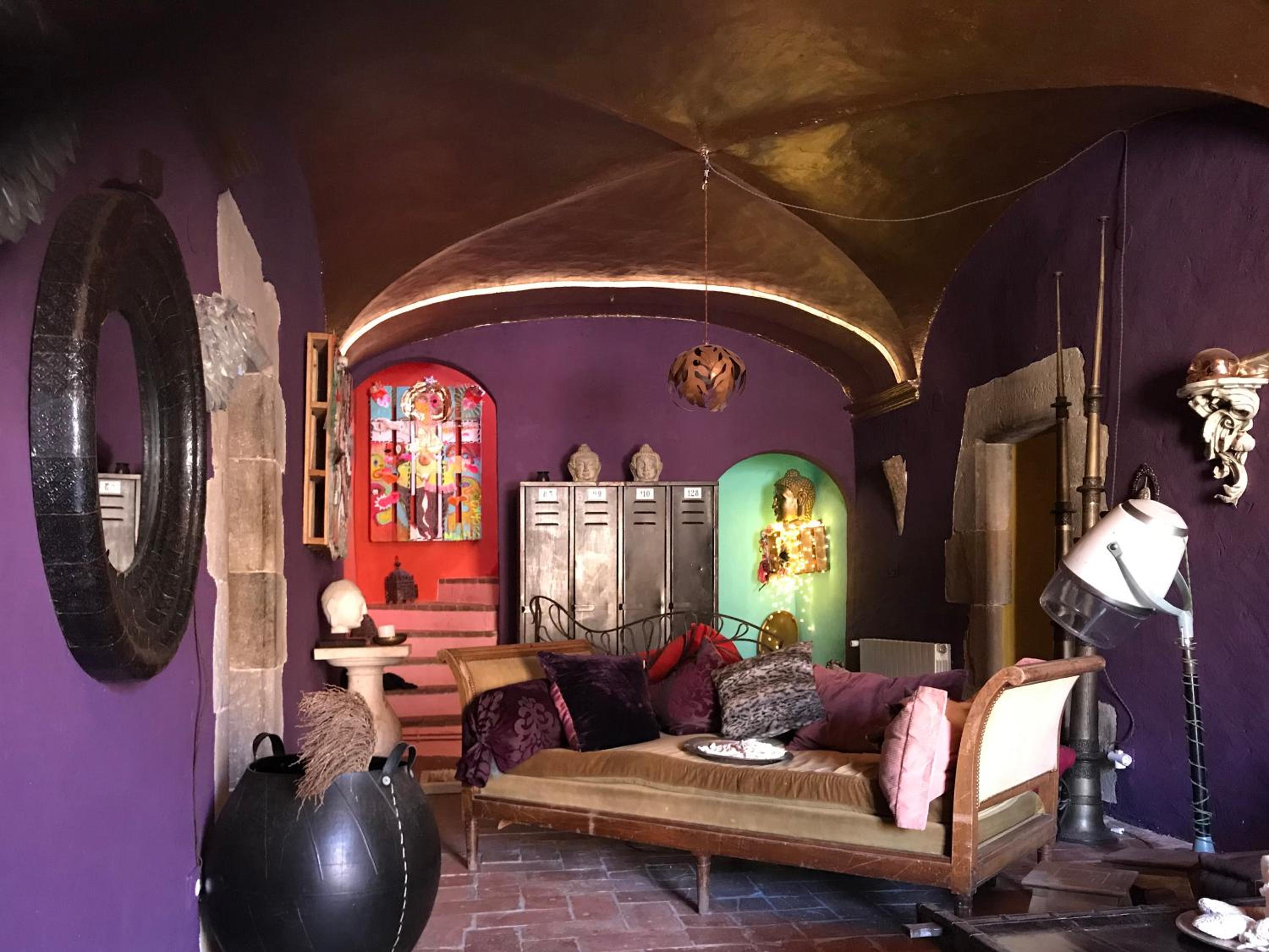 lounge