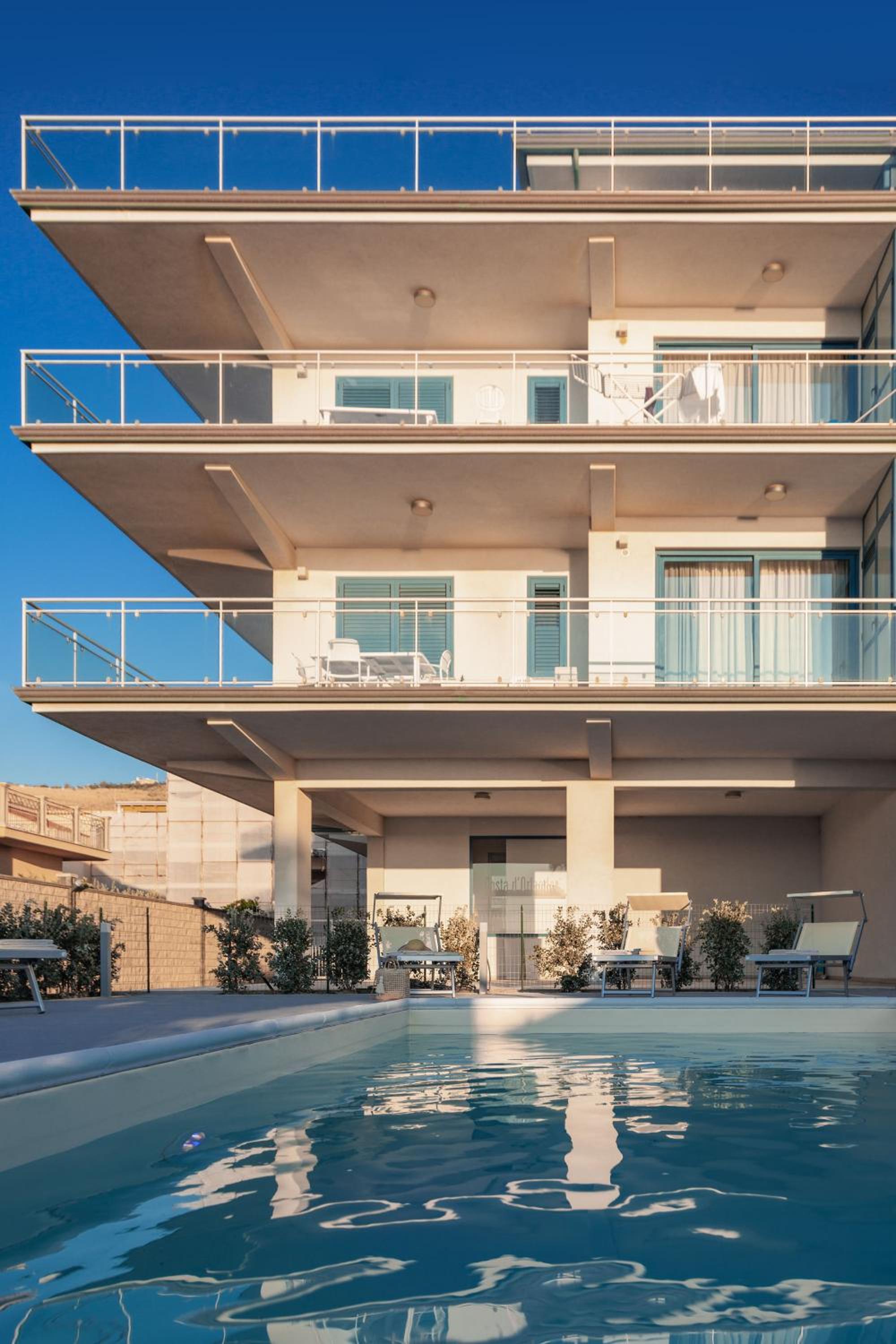 Terraces d'Orlando - Family Apartments with Sea View and Pool