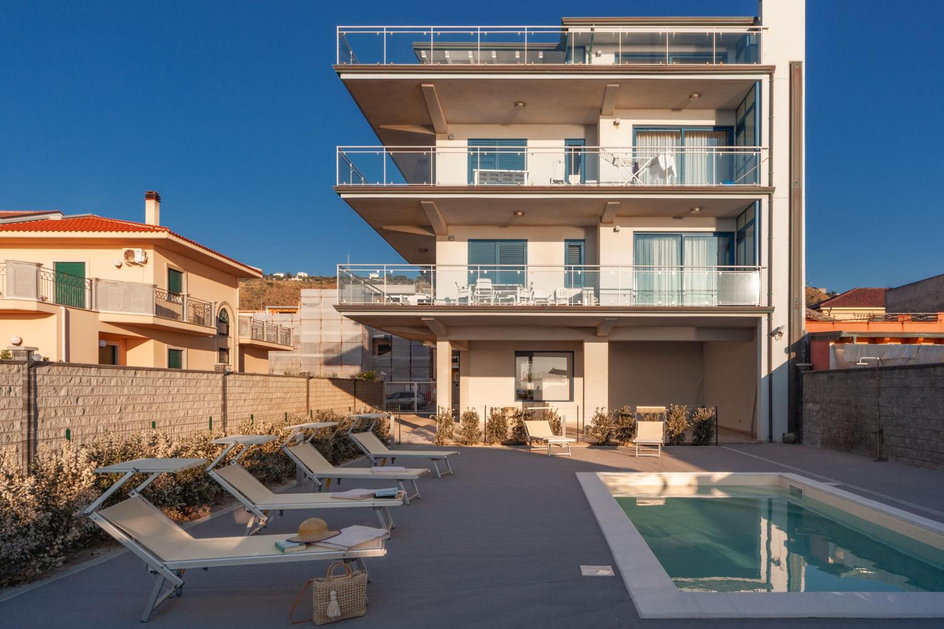 Terraces d'Orlando - Family Apartments with Sea View and Pool