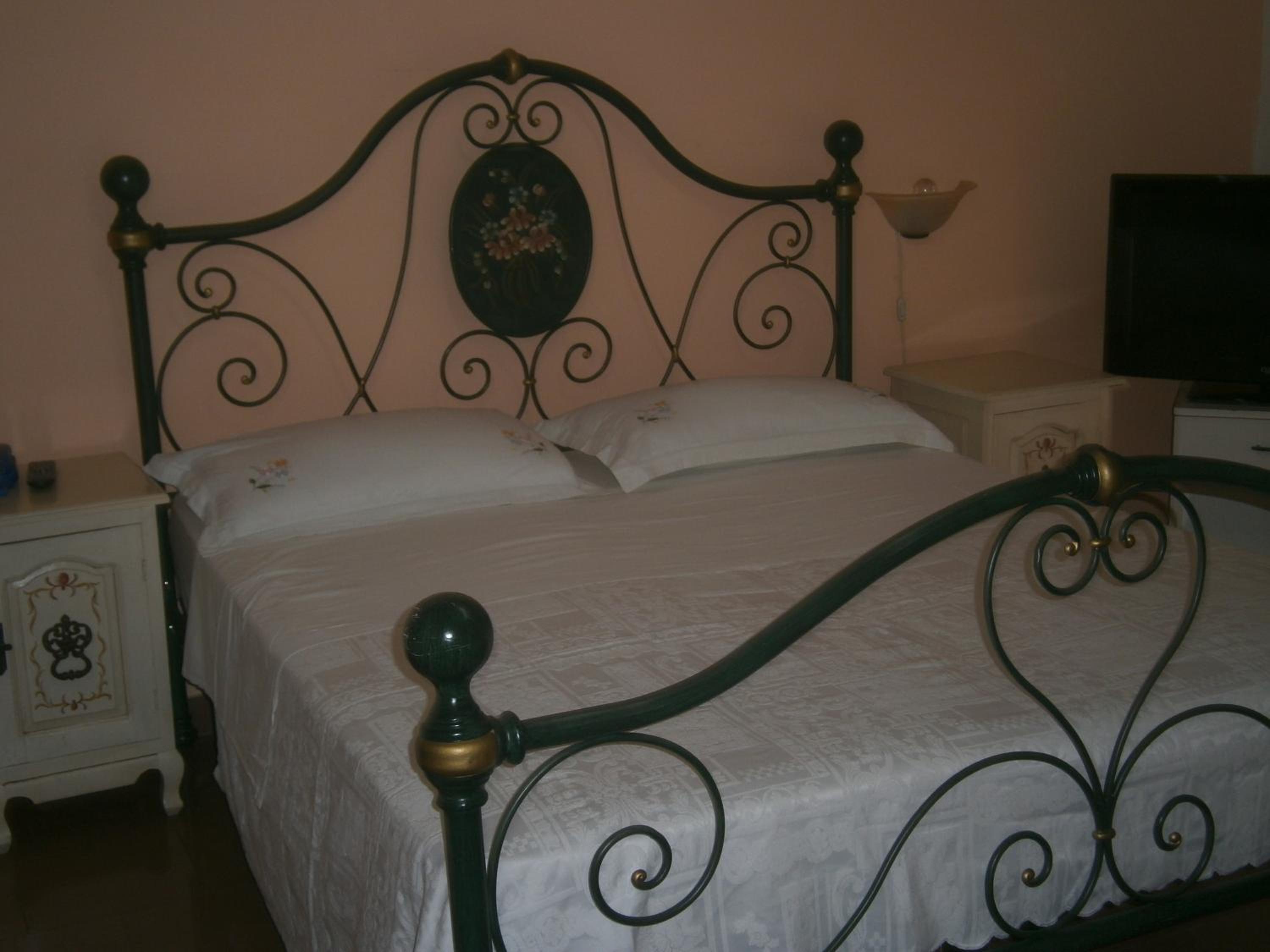 Photo 42