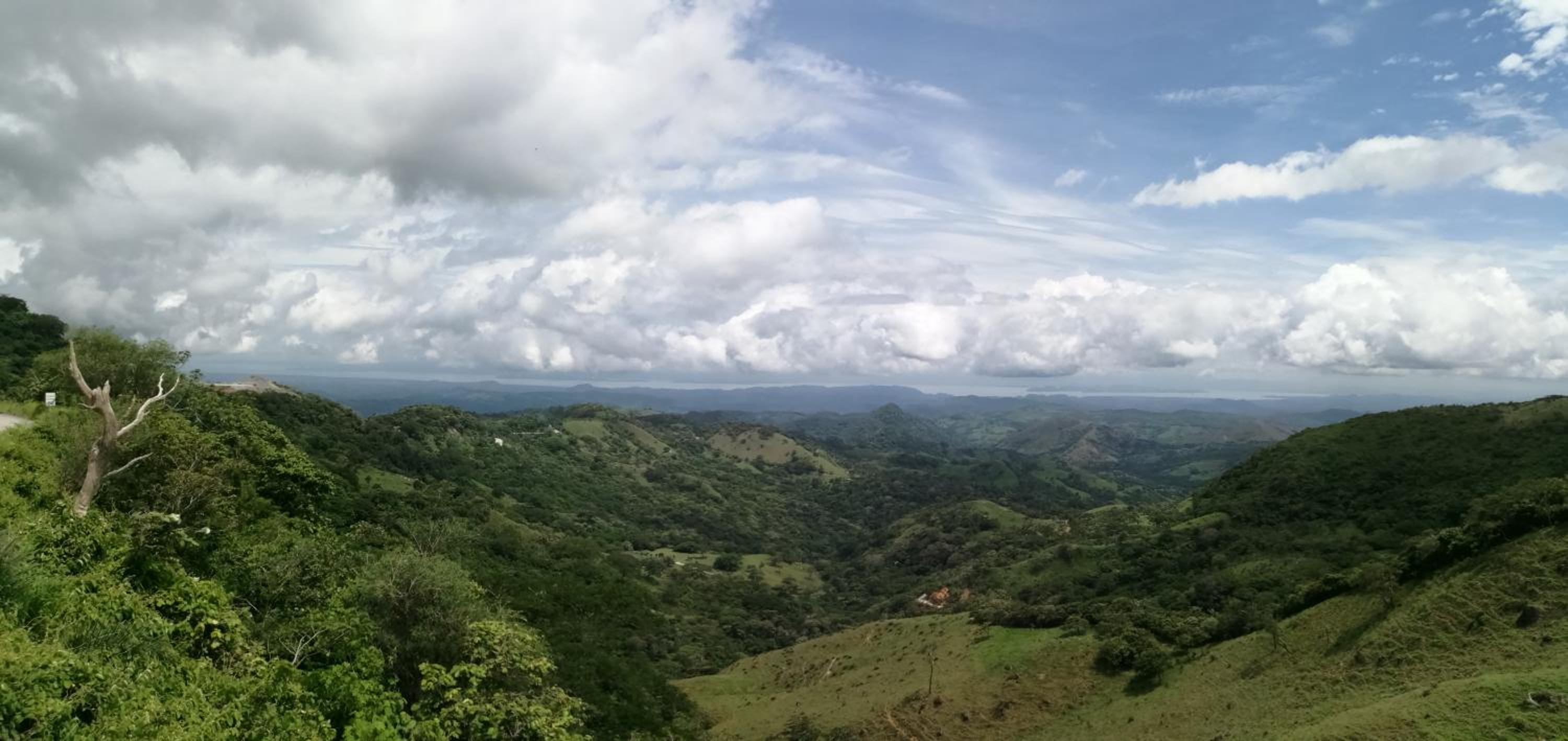 Monte Los Lirios Lodge