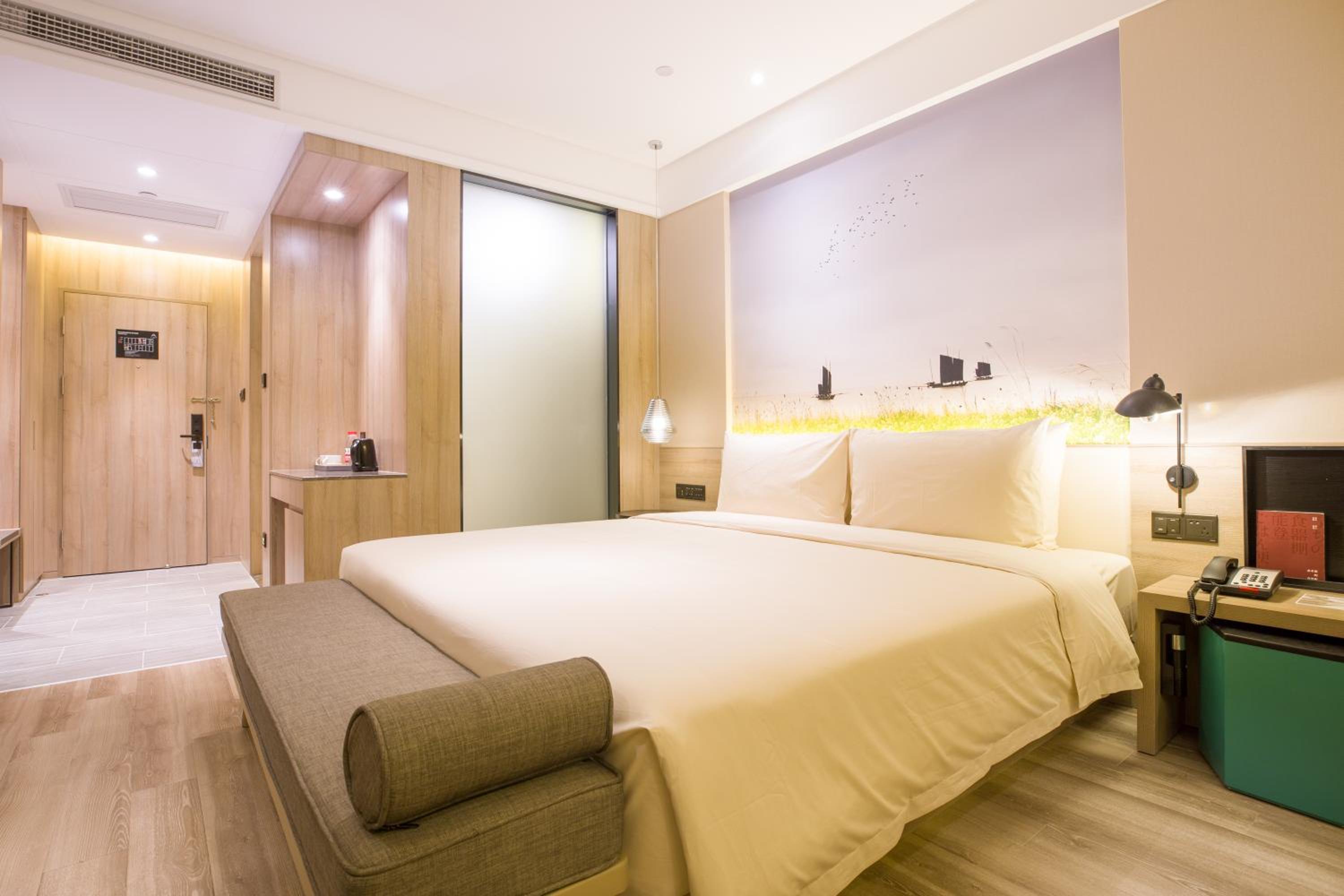 Atour Hotel Development Avenue Suqian