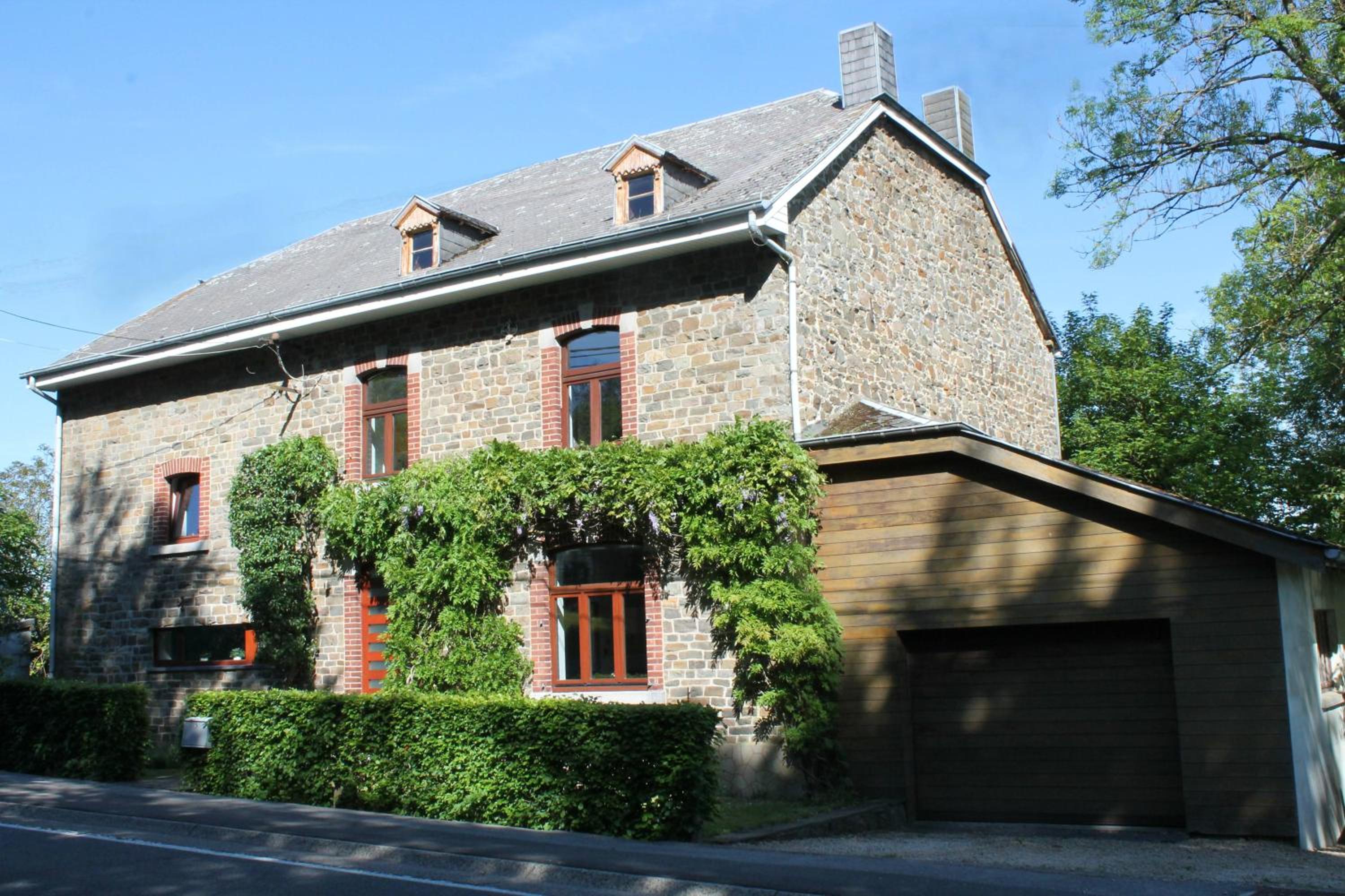 Photo 9
