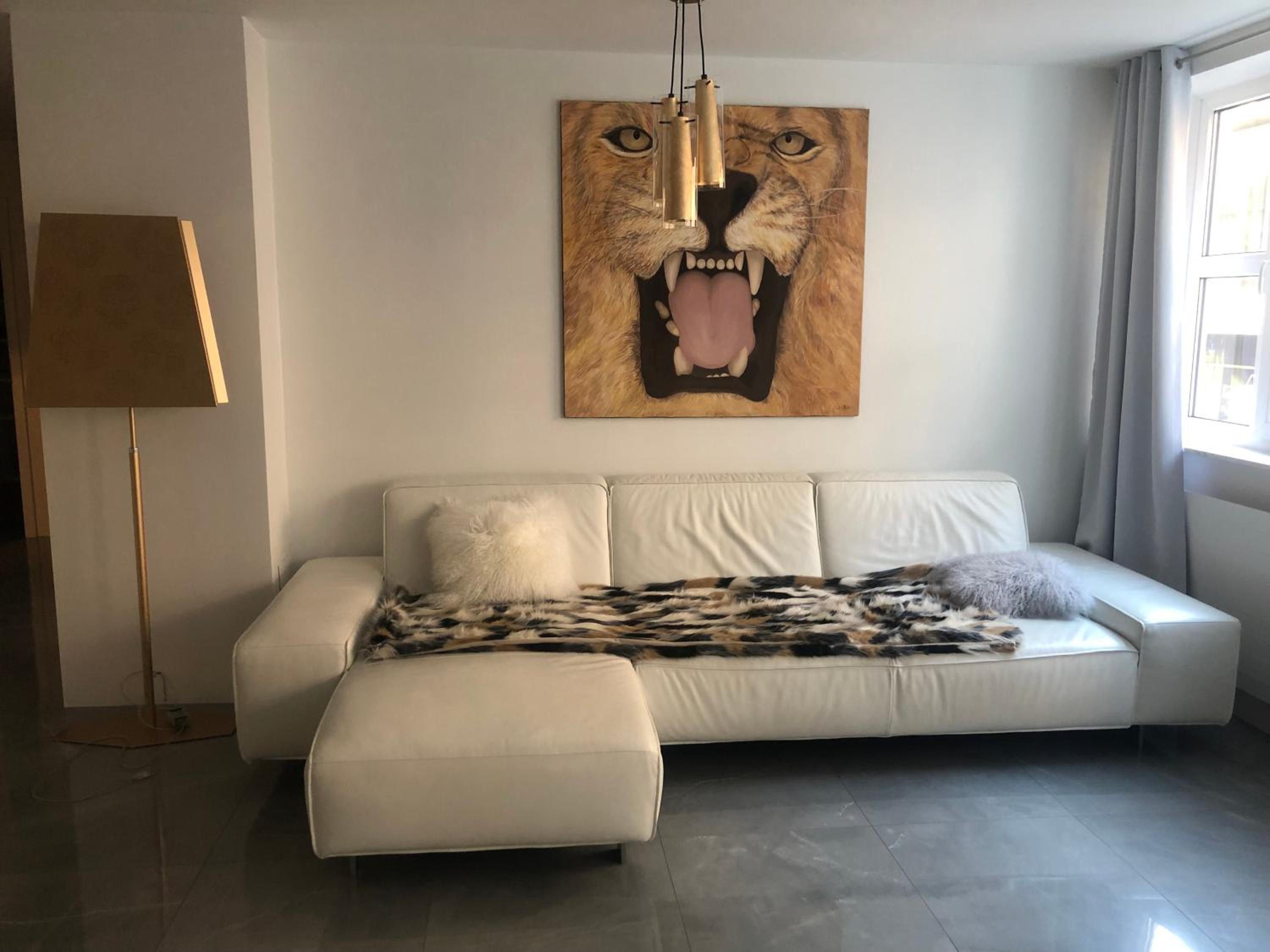 Luxurious 2 Bedroom Apartment Old City