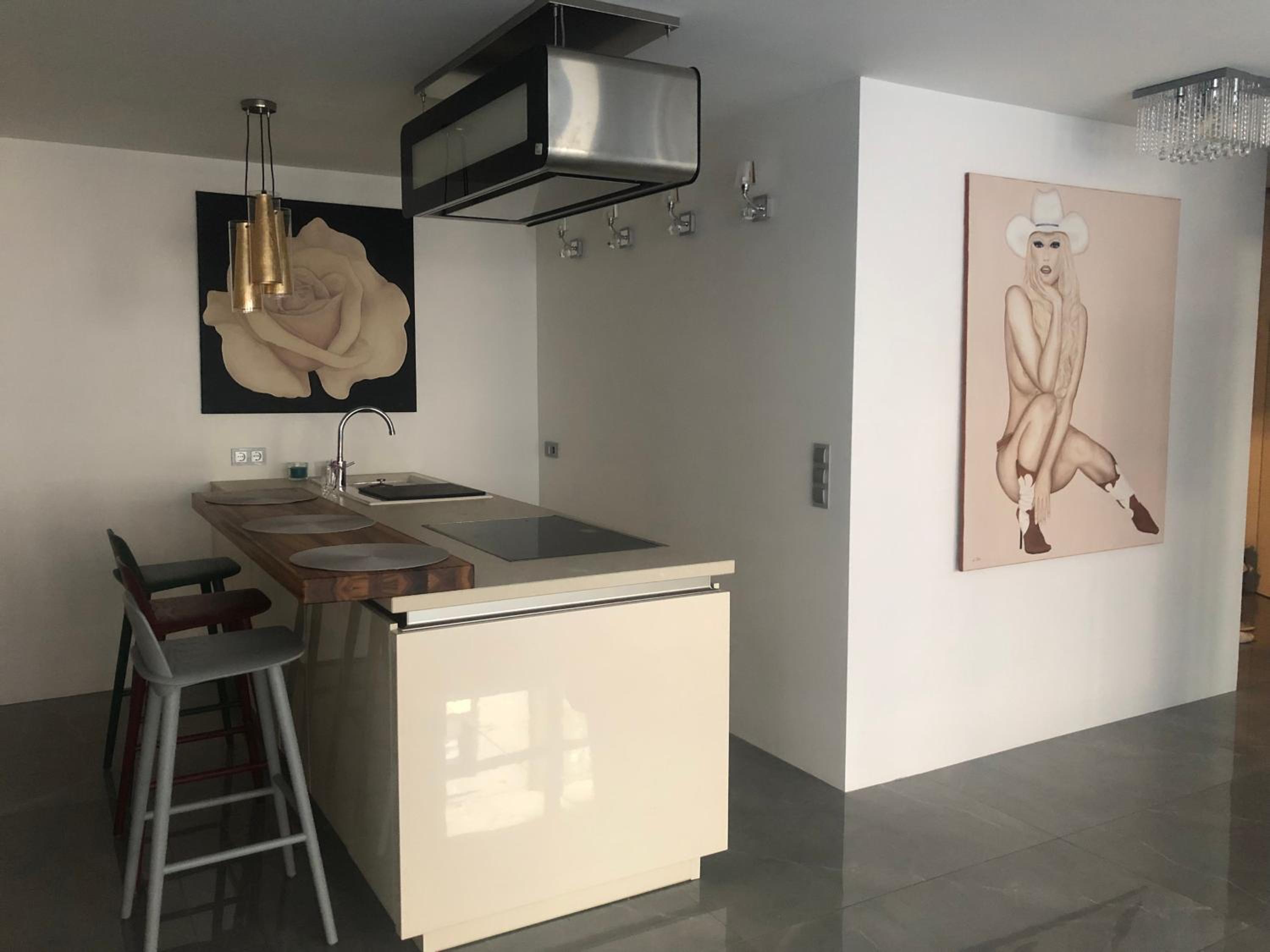 Luxurious 2 Bedroom Apartment Old City