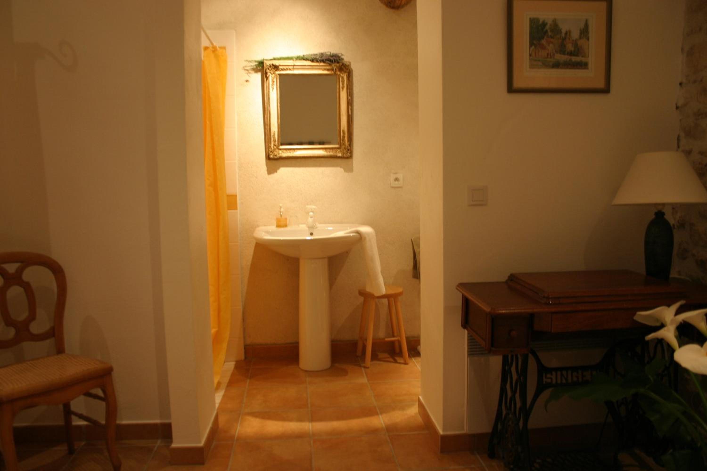 Photo 28