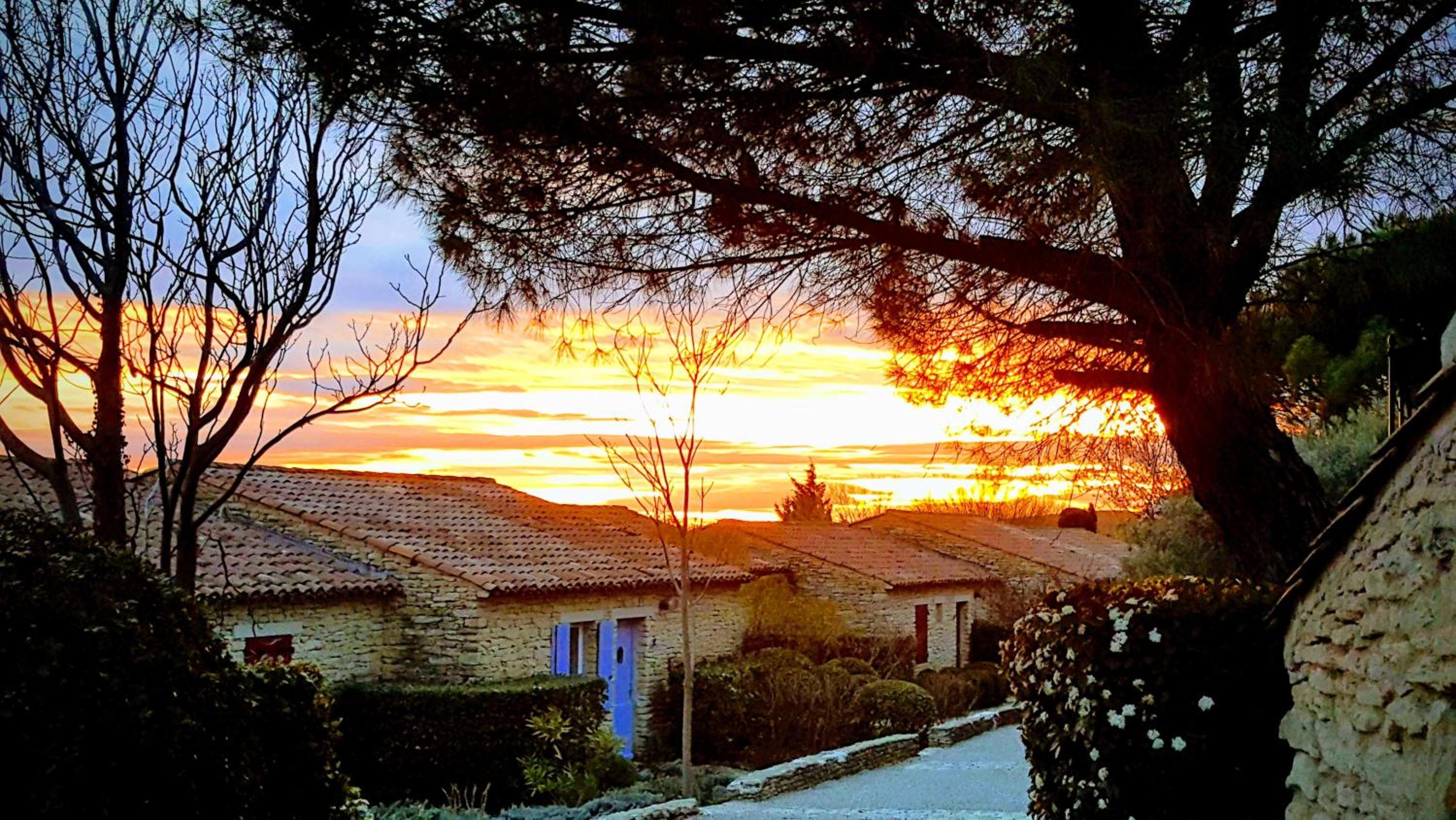 Gordes Le Bastidon photo 4
